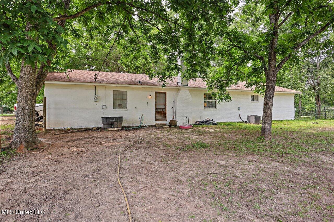 1563 Dry Creek Road, Magee, Mississippi image 42