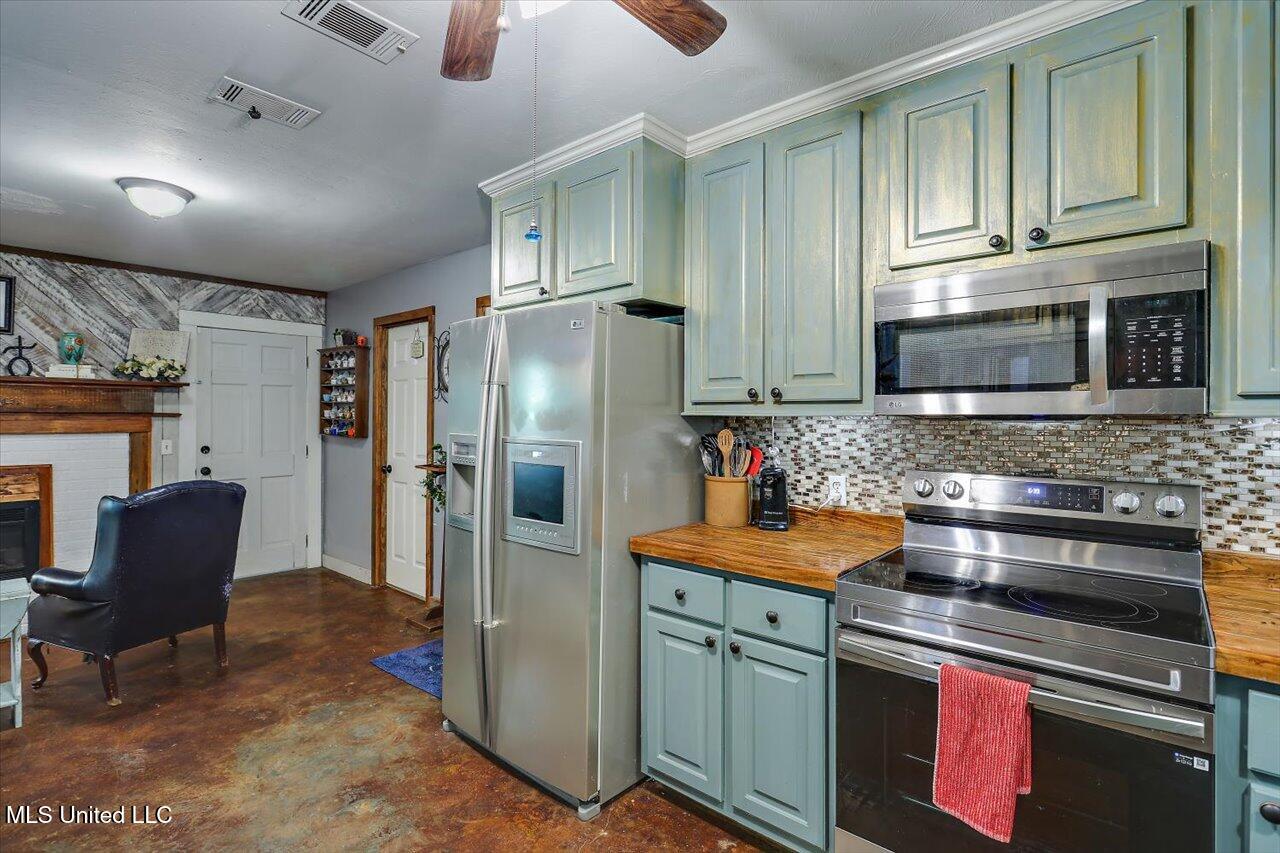 1563 Dry Creek Road, Magee, Mississippi image 15