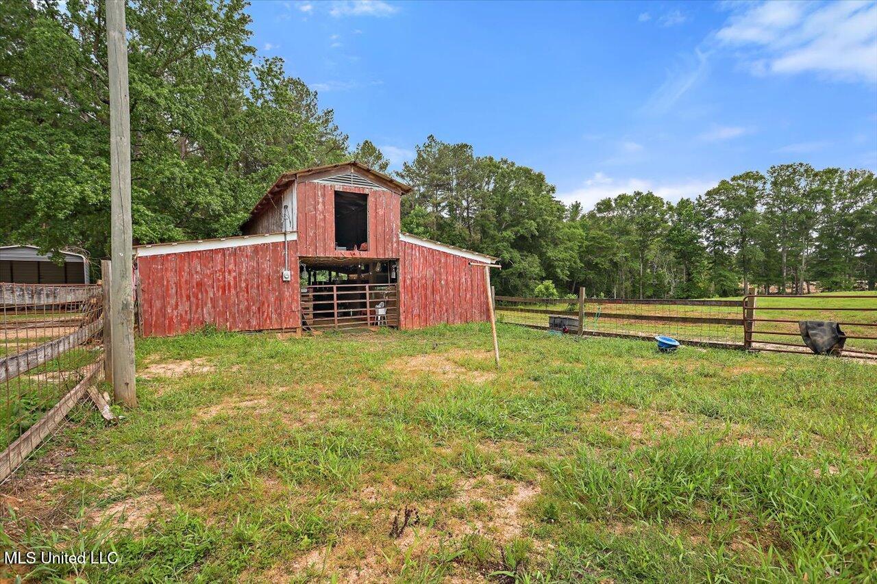 1563 Dry Creek Road, Magee, Mississippi image 37