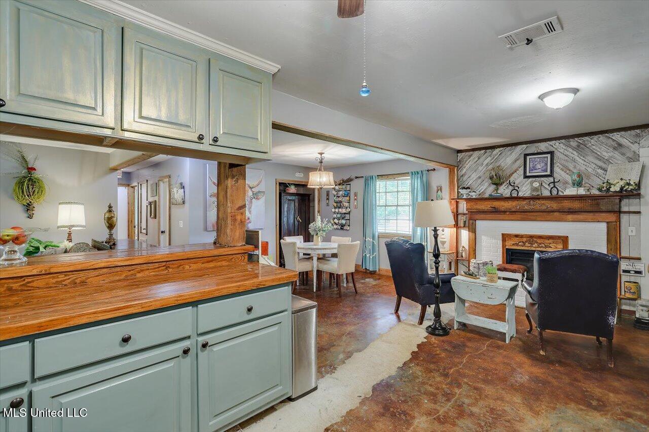 1563 Dry Creek Road, Magee, Mississippi image 14
