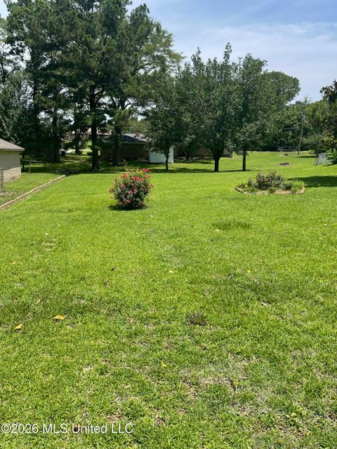 Vacant Land For Sale - Ashley Circle<br/> Jackson, MS 39213