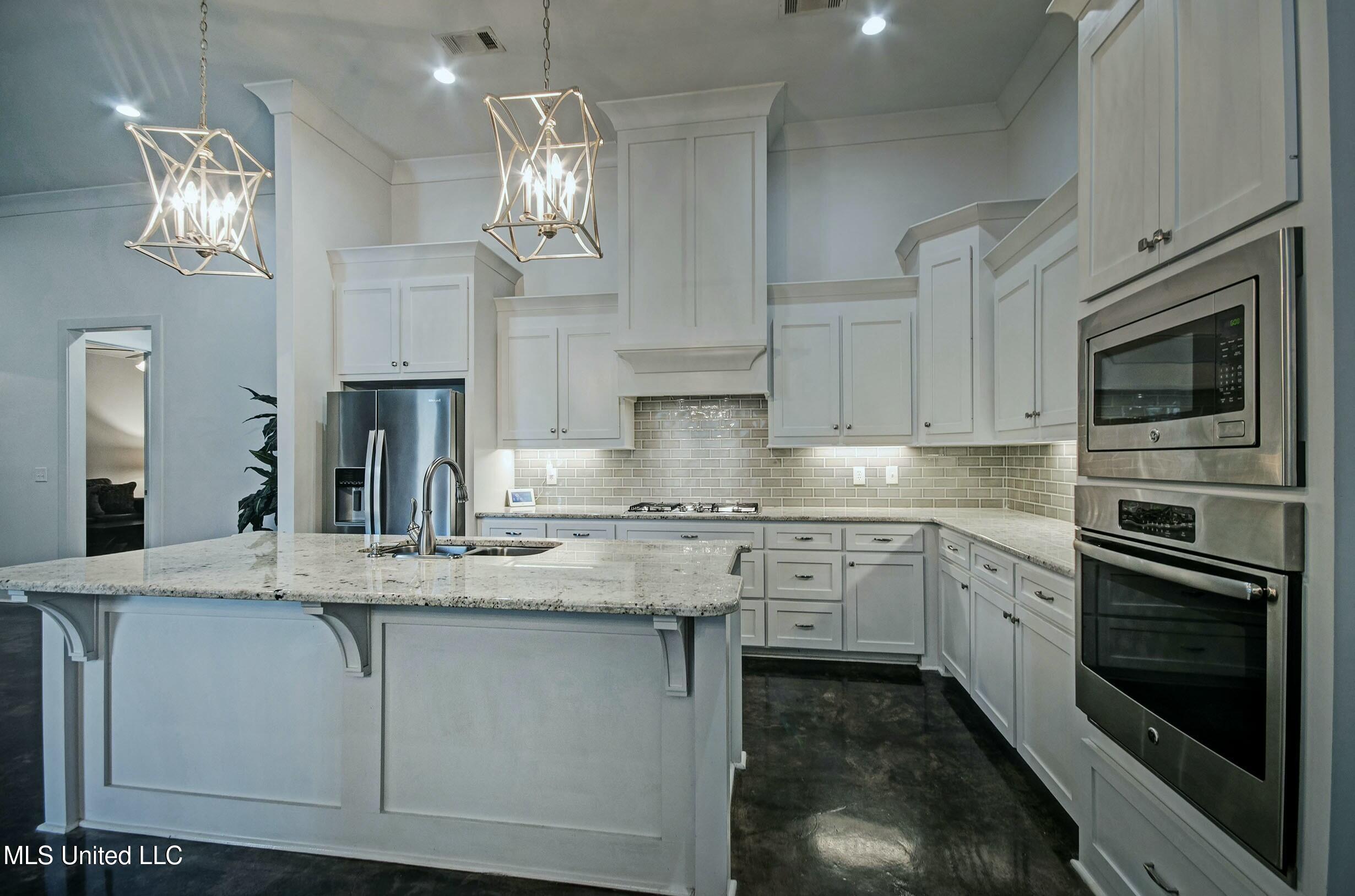 421 Ashleigh Court, Brandon, Mississippi image 11