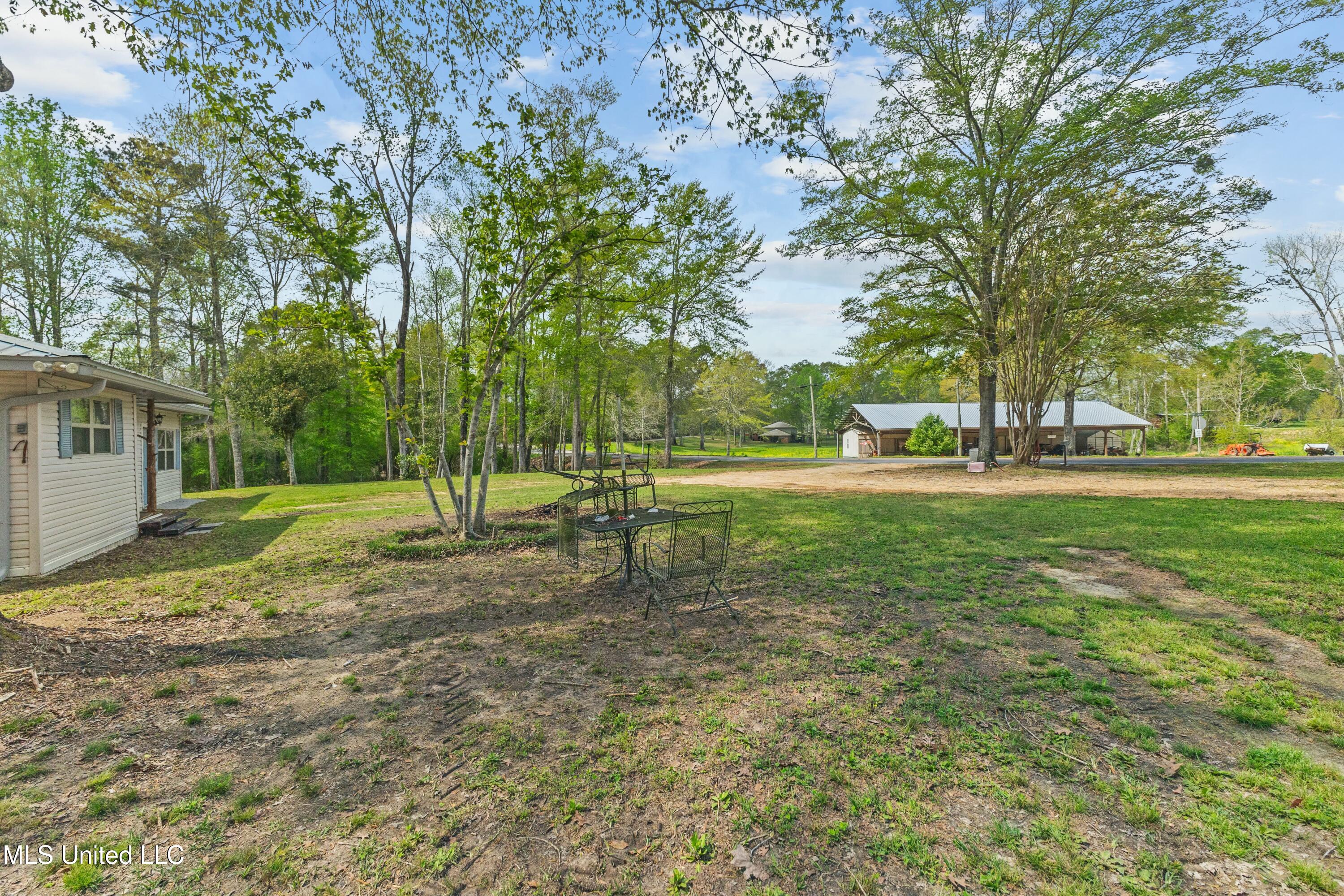 1583 Dry Creek Rd Road, Magee, Mississippi image 5