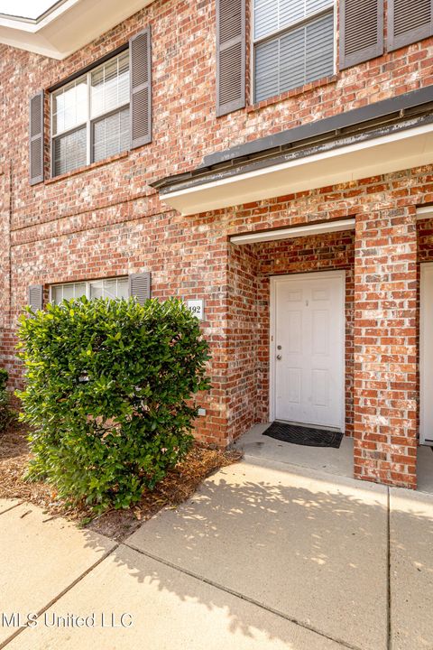 Condominium in Ocean Springs MS 102 Armand Oaks.jpg