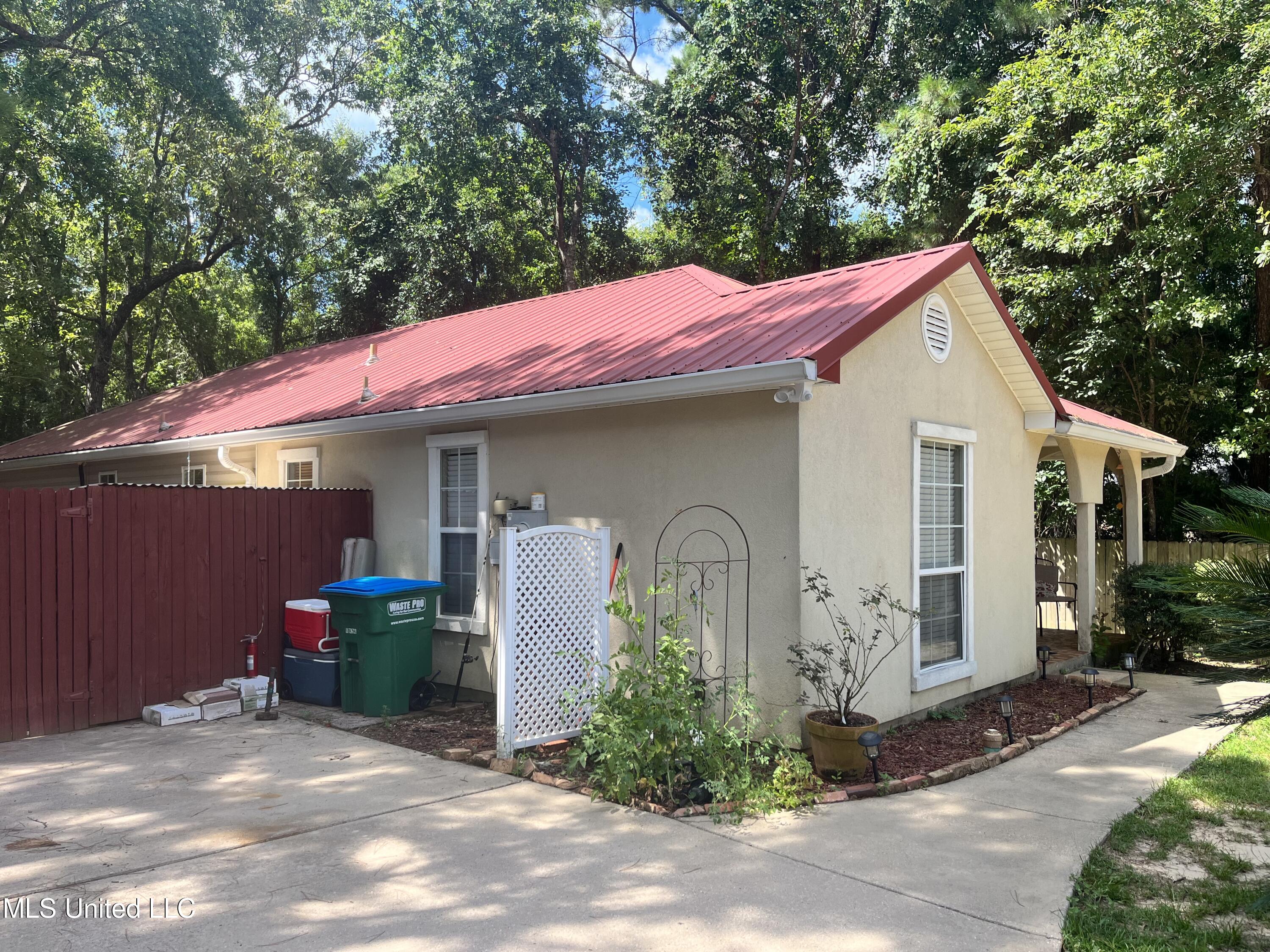 3005 Robalo Dr, Gautier, Mississippi image 3