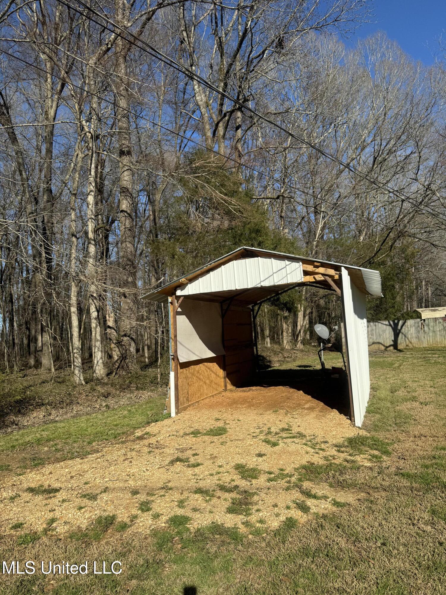 407 Collins Road, Sardis, Mississippi image 13