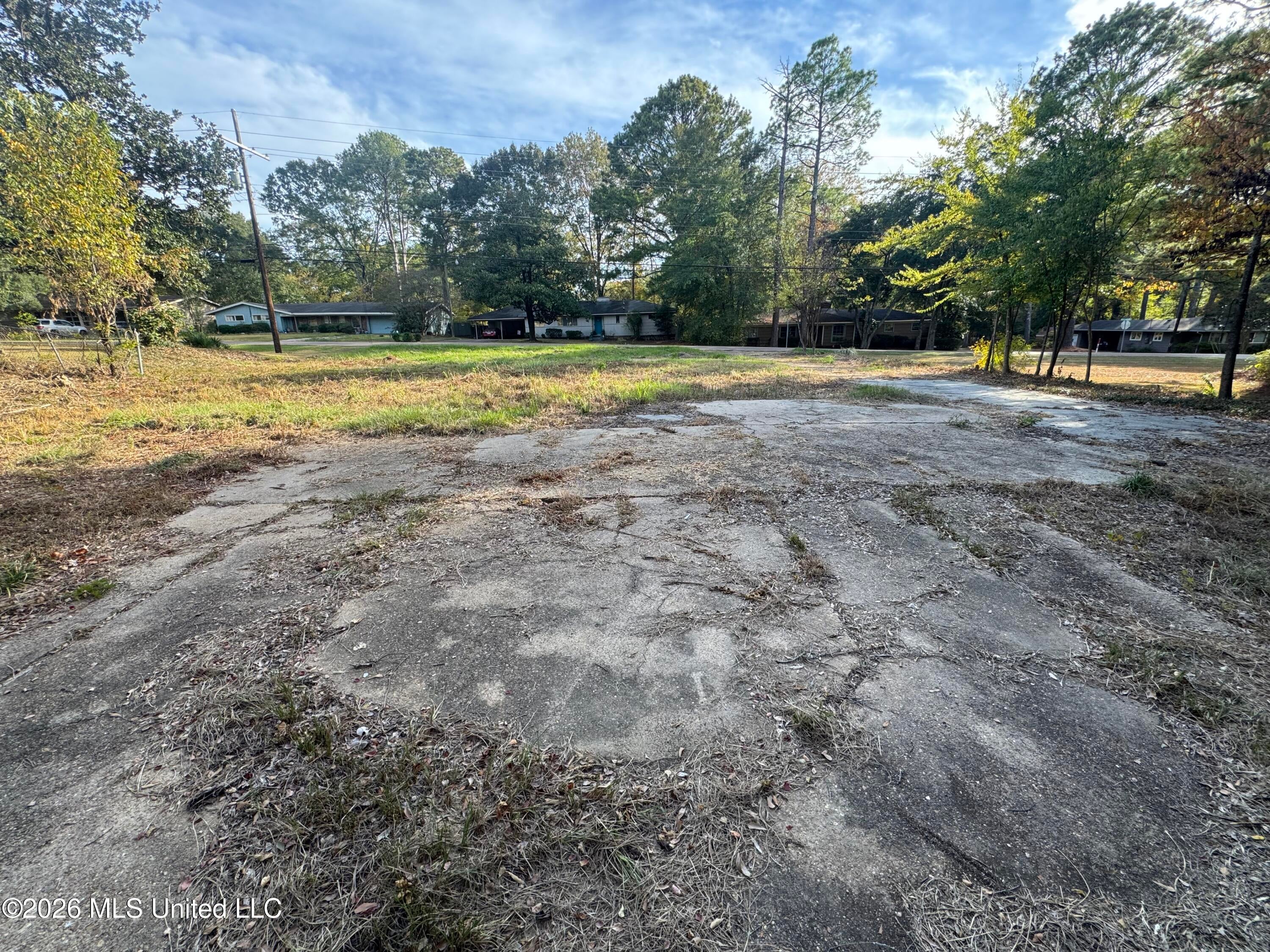 Meadowbrook Road