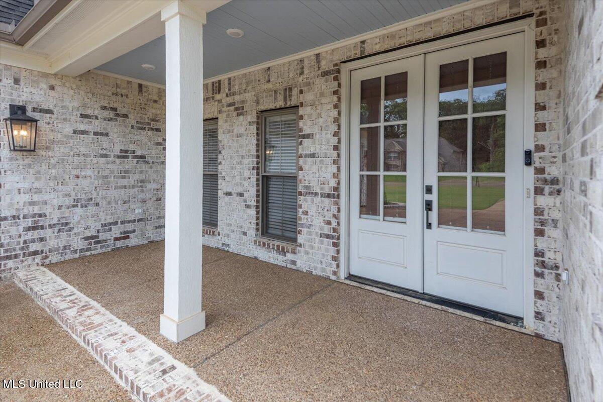 4423 Bakersfield Drive, Nesbit, Mississippi image 6