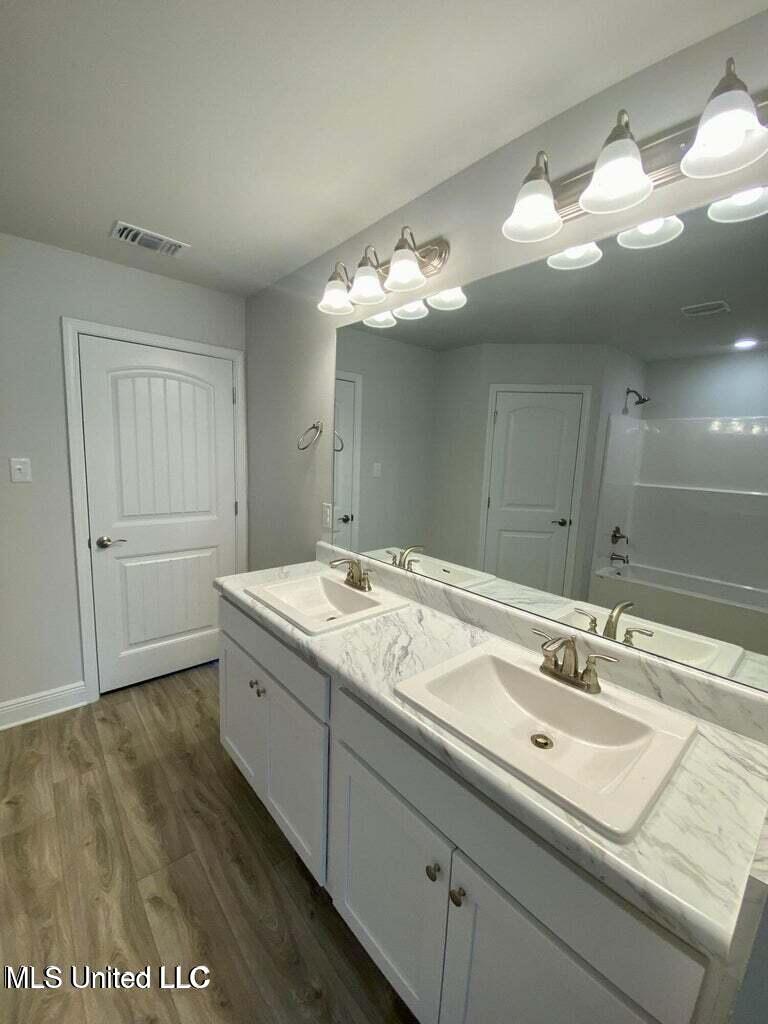 4185 W Olivia Circle, Olive Branch, Mississippi image 35