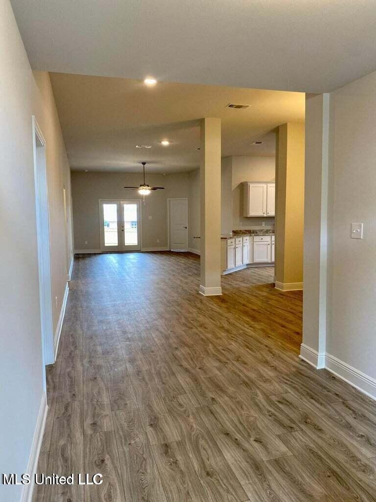 4185 W Olivia Circle, Olive Branch, Mississippi image 43