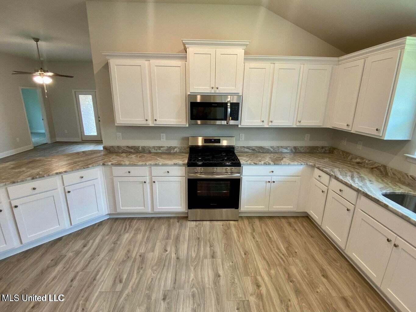 4185 W Olivia Circle, Olive Branch, Mississippi image 45
