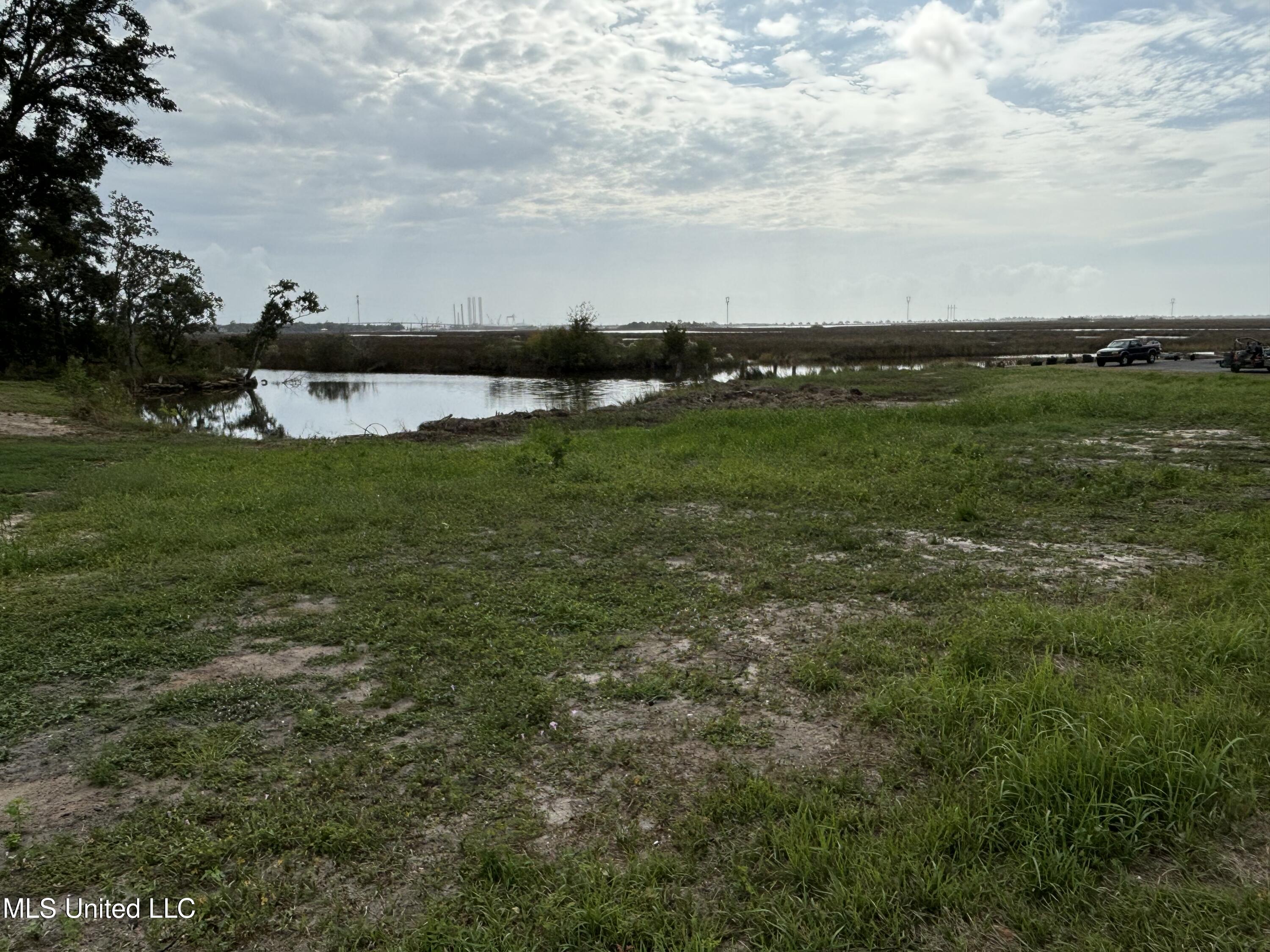 000 Hemlock Avenue, Moss Point, Mississippi image 7