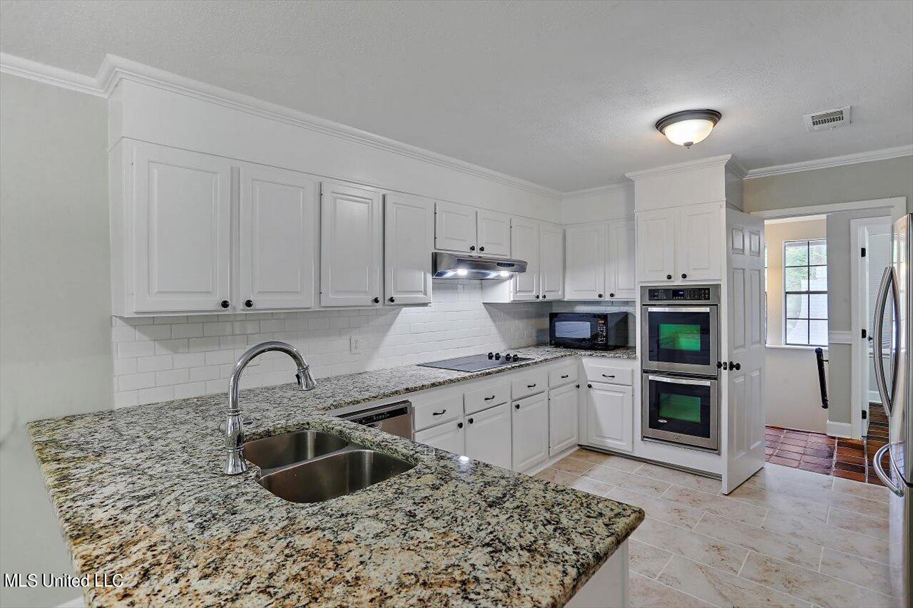 4441 Wedgewood Street, Jackson, Mississippi image 10