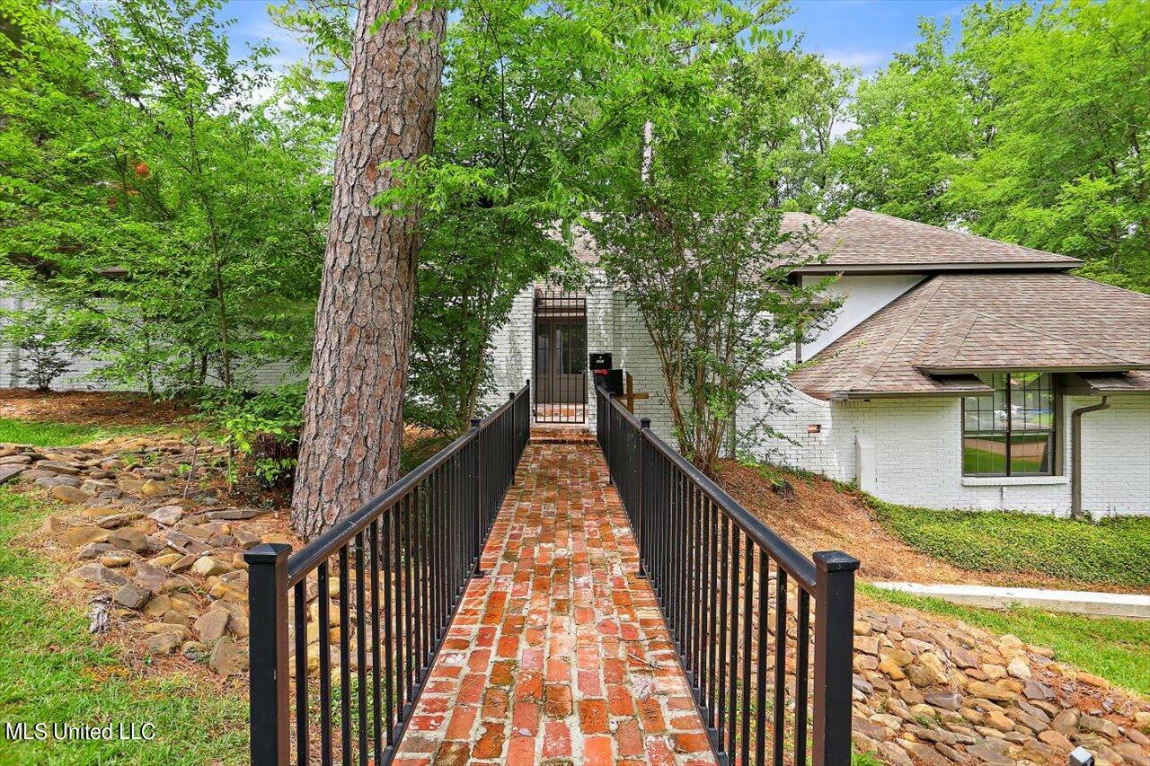 4441 Wedgewood Street, Jackson, Mississippi image 2