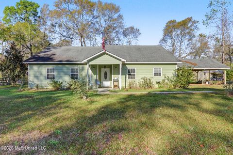 Homes For Sale - 2221 Basin-central Road<br/> Lucedale, MS 39452