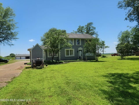 Homes For Sale - 12911 Star Landing Road<br/> Lake Cormorant, MS 38641