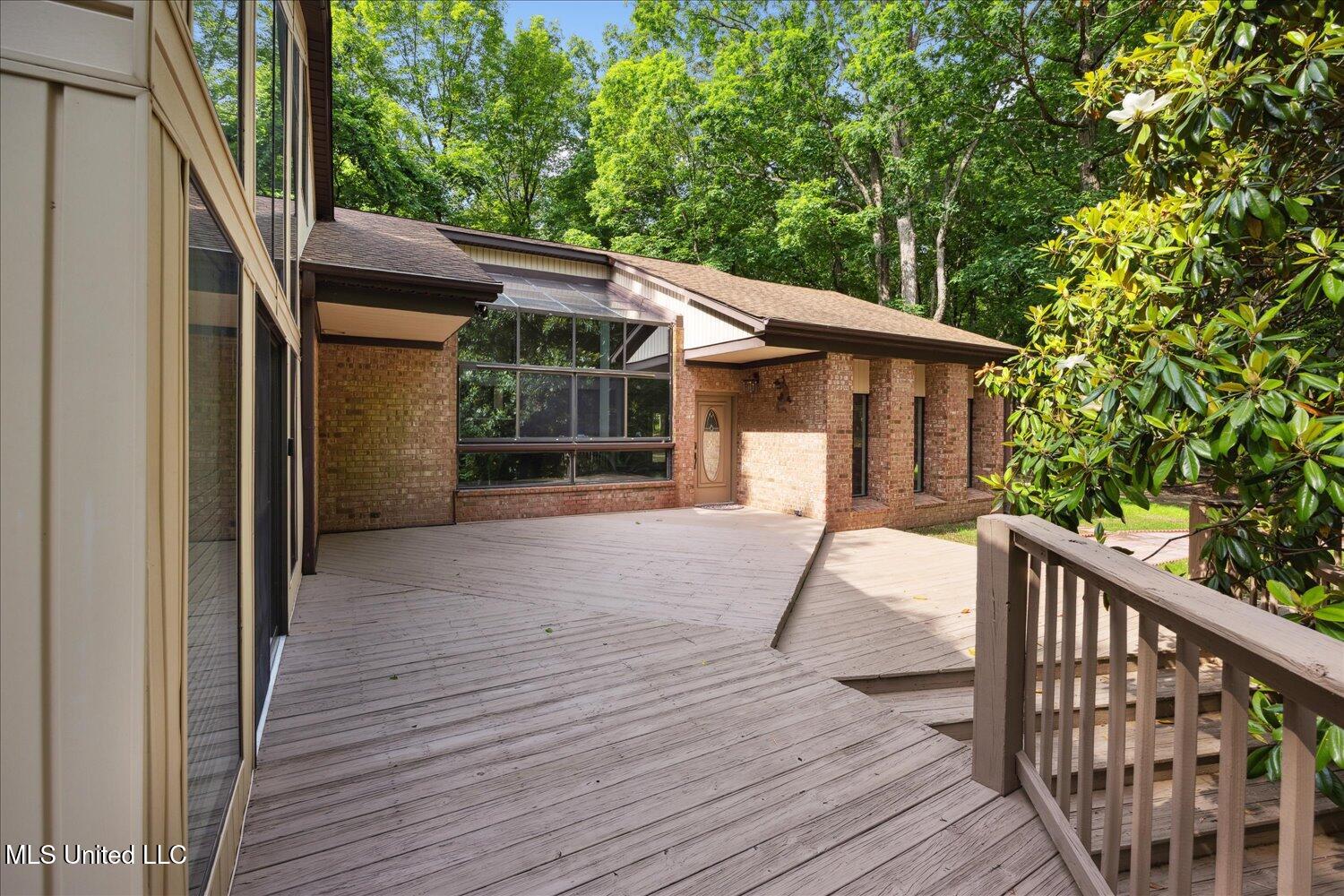 6821 Autumn Oaks Drive, Olive Branch, Mississippi image 26
