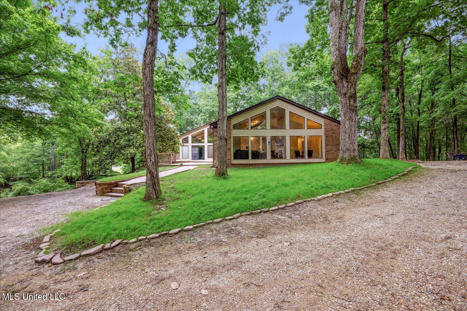 6821 Autumn Oaks Drive, Olive Branch, Mississippi image 22