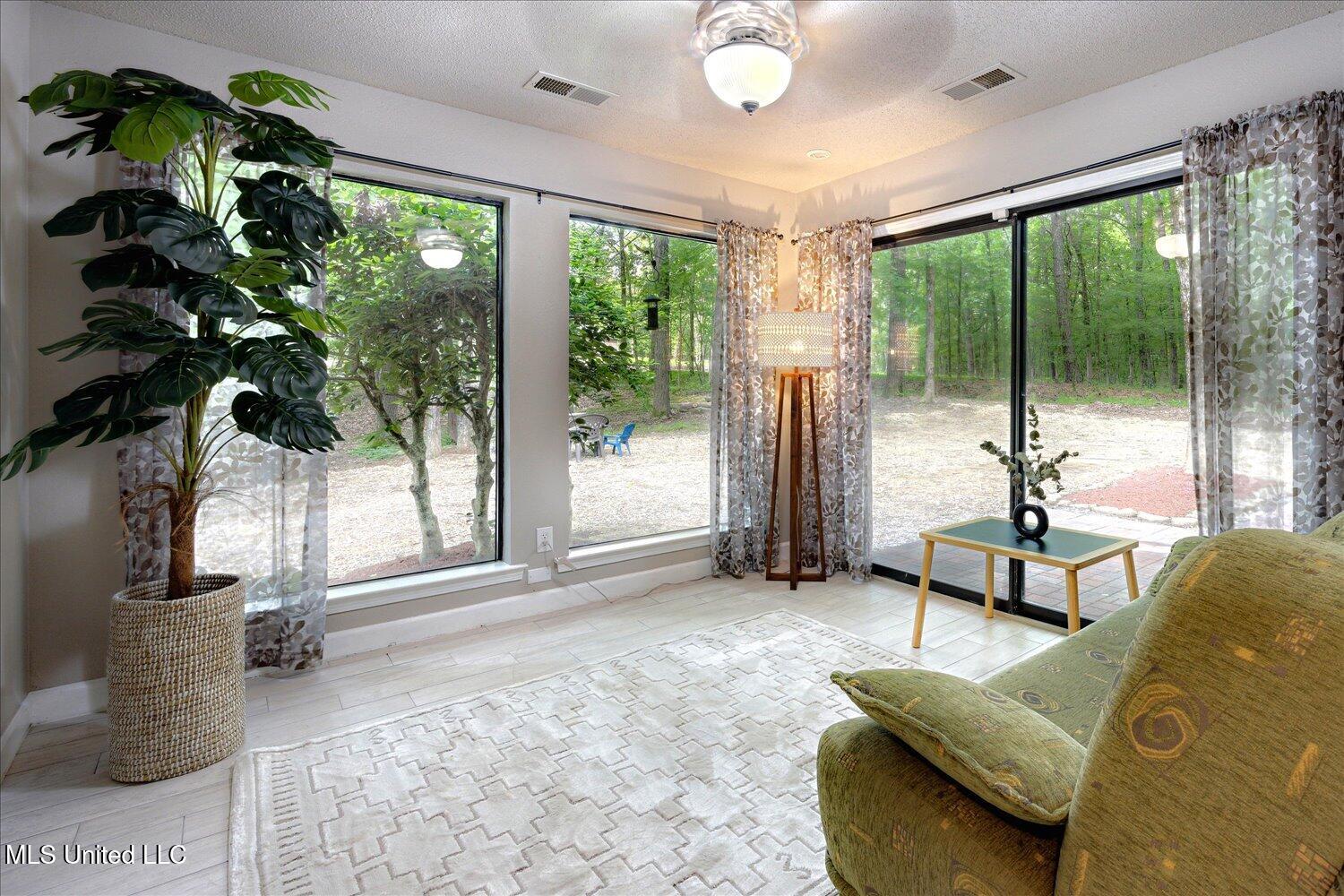 6821 Autumn Oaks Drive, Olive Branch, Mississippi image 18