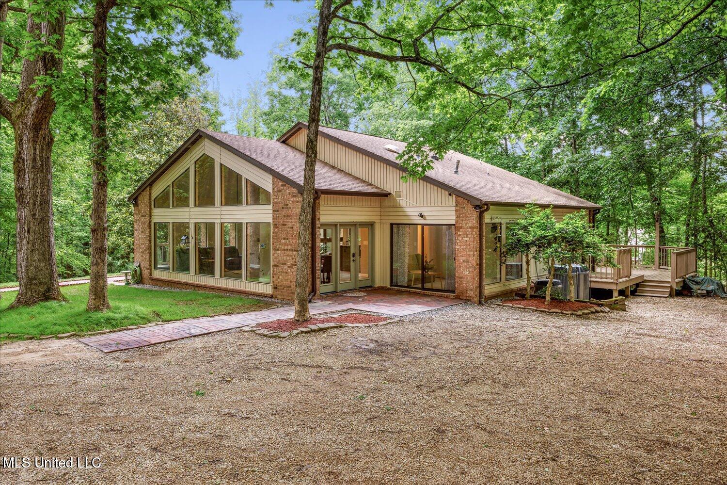 6821 Autumn Oaks Drive, Olive Branch, Mississippi image 23