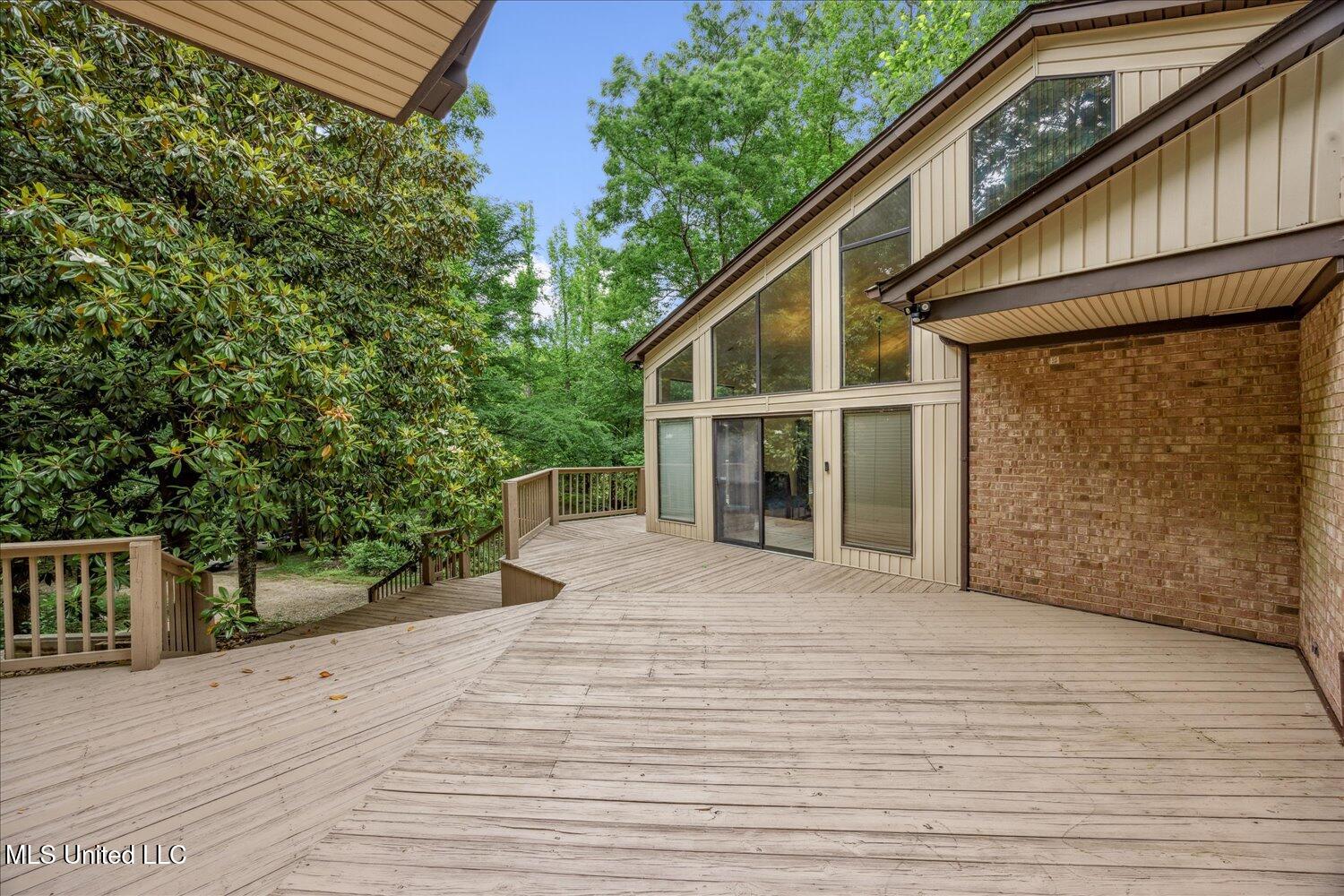 6821 Autumn Oaks Drive, Olive Branch, Mississippi image 30