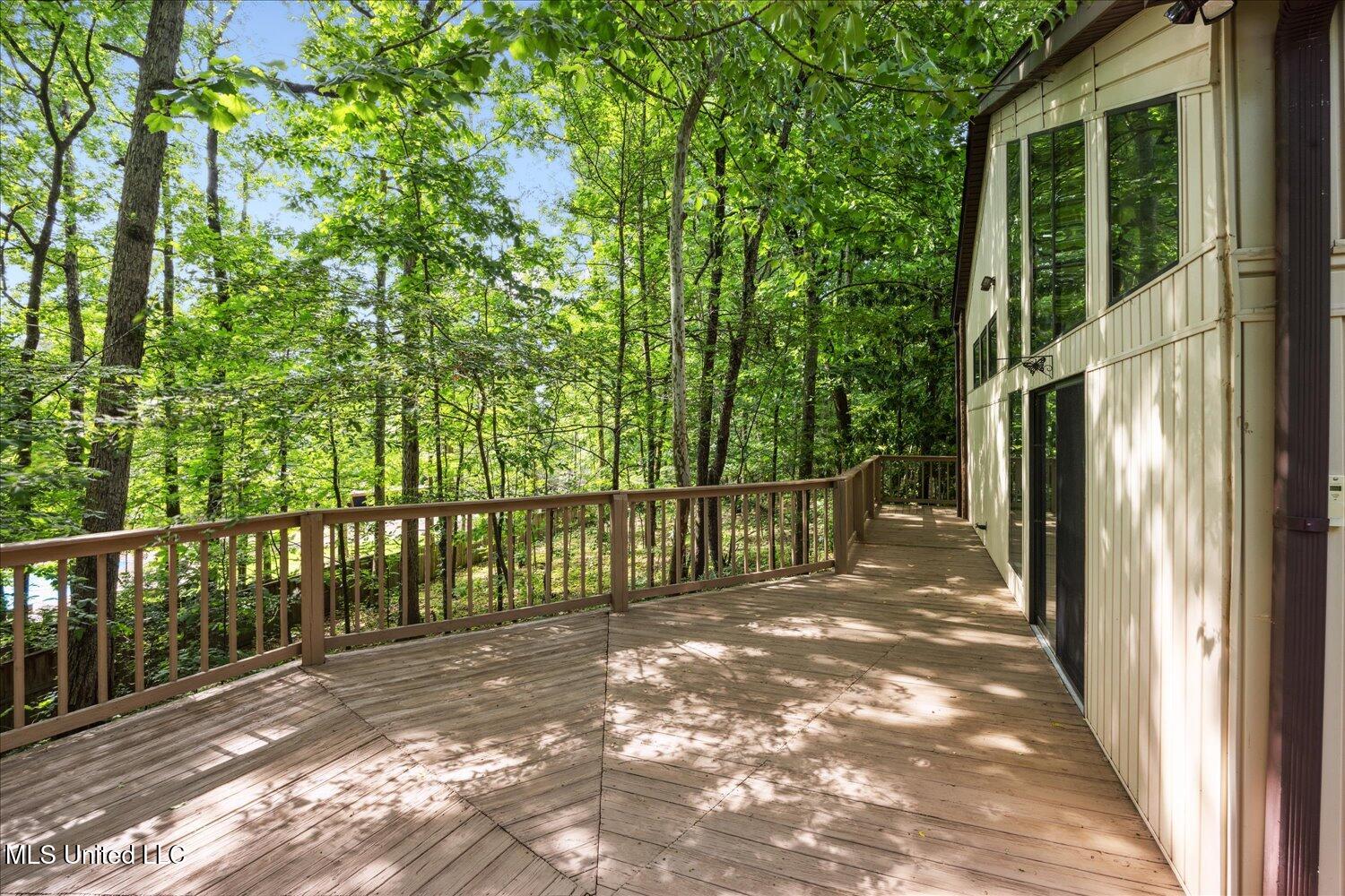 6821 Autumn Oaks Drive, Olive Branch, Mississippi image 27
