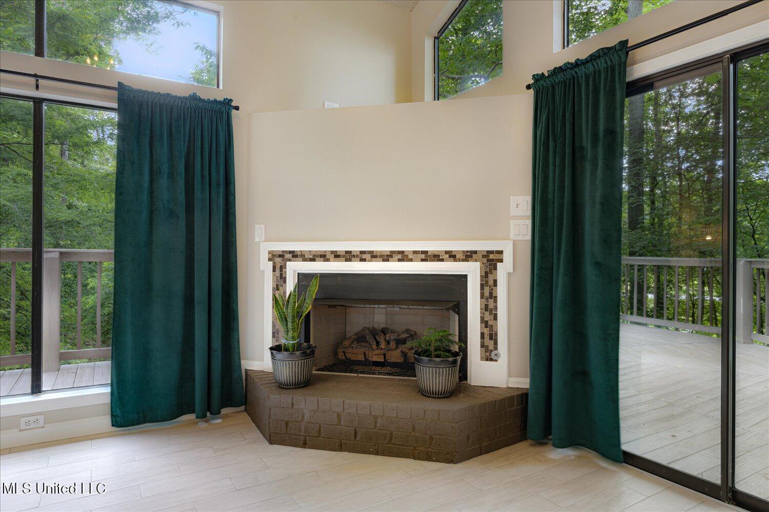 6821 Autumn Oaks Drive, Olive Branch, Mississippi image 14
