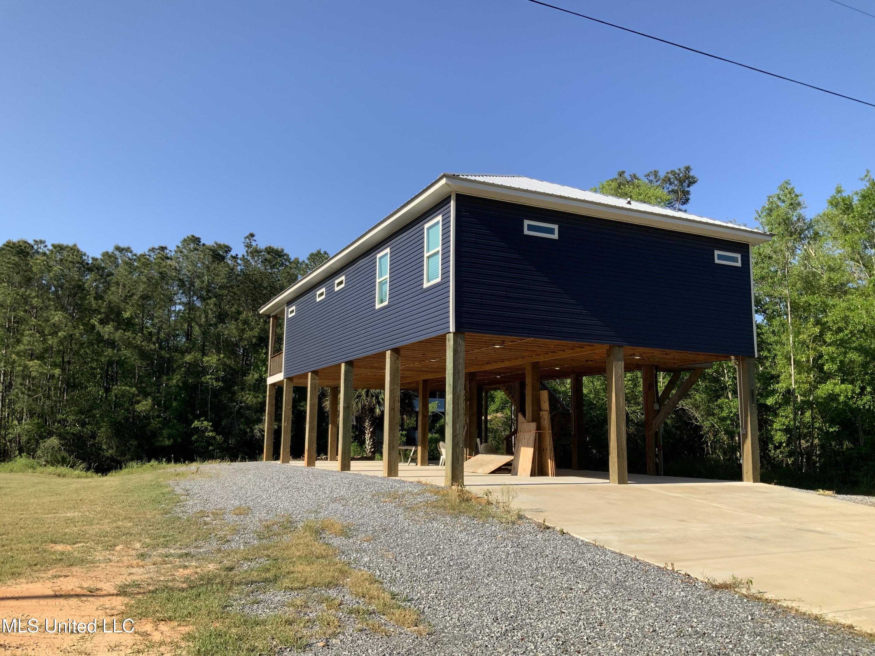 6120 Tyler Street, Bay Saint Louis, Mississippi image 2