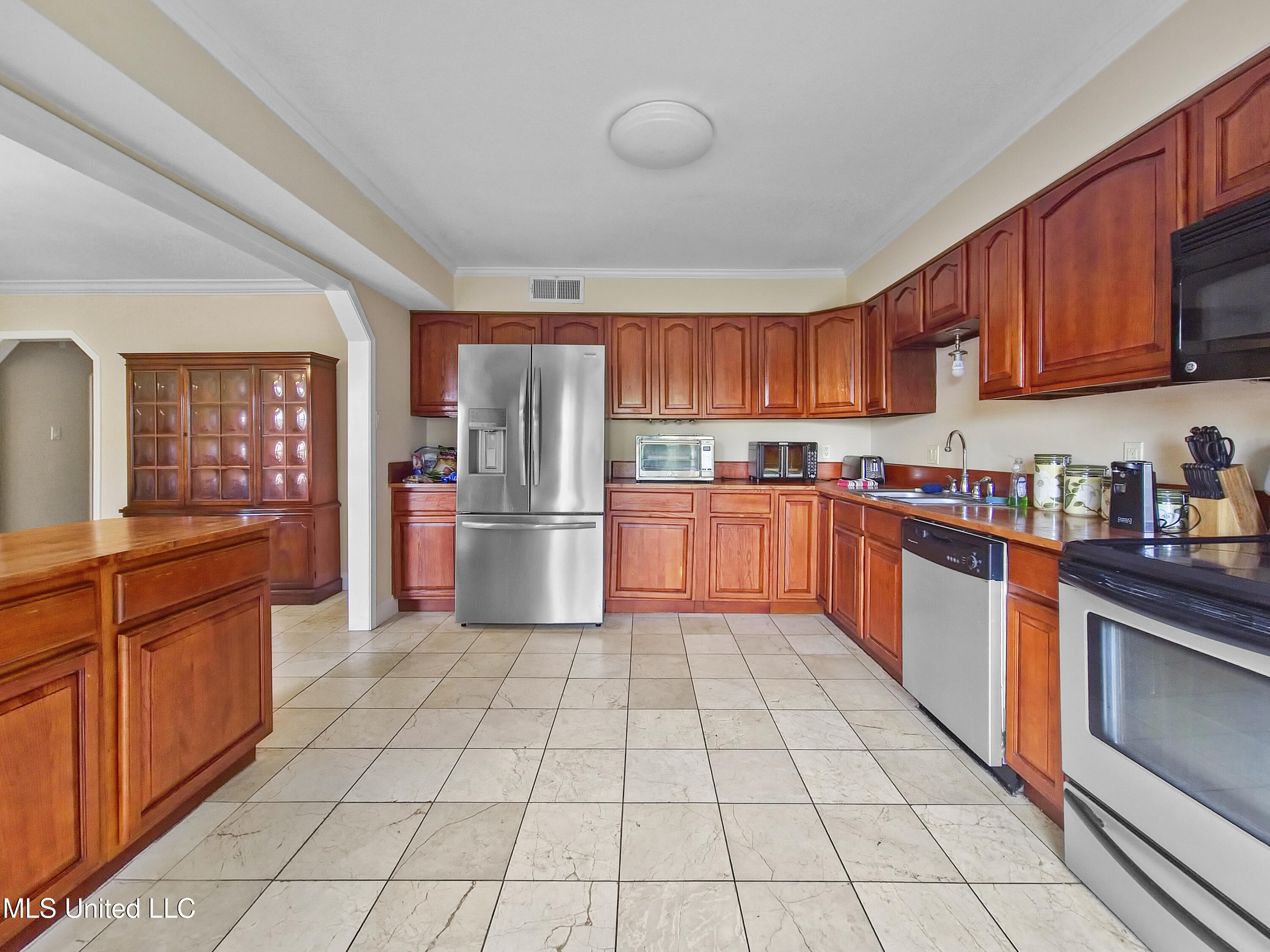 1975 Bayside Drive, Biloxi, Mississippi image 13