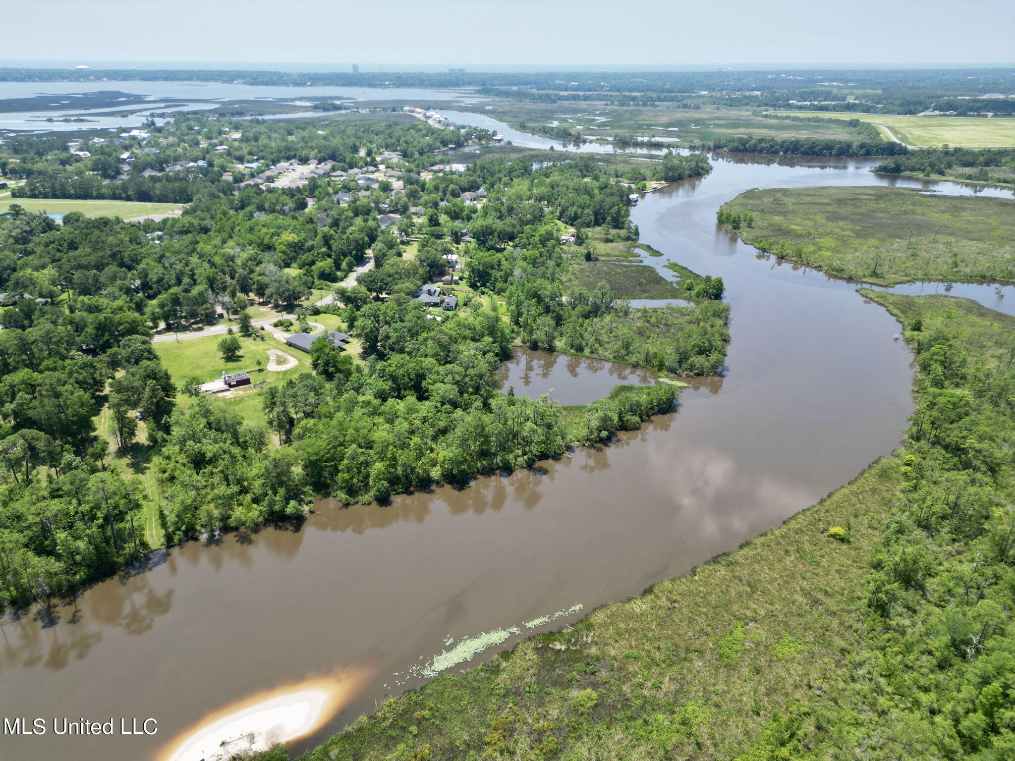 11081 Shorecrest Rd. Road, Biloxi, Mississippi image 5