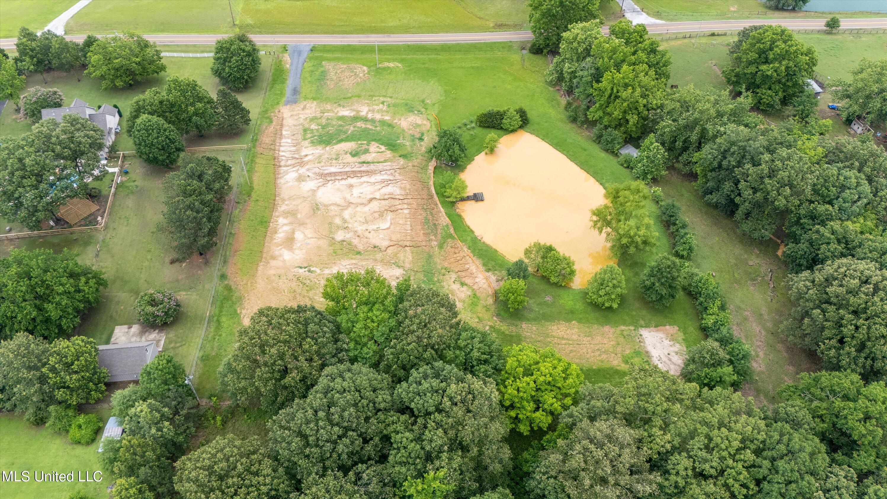 5837 Massey Road, Hernando, Mississippi image 4