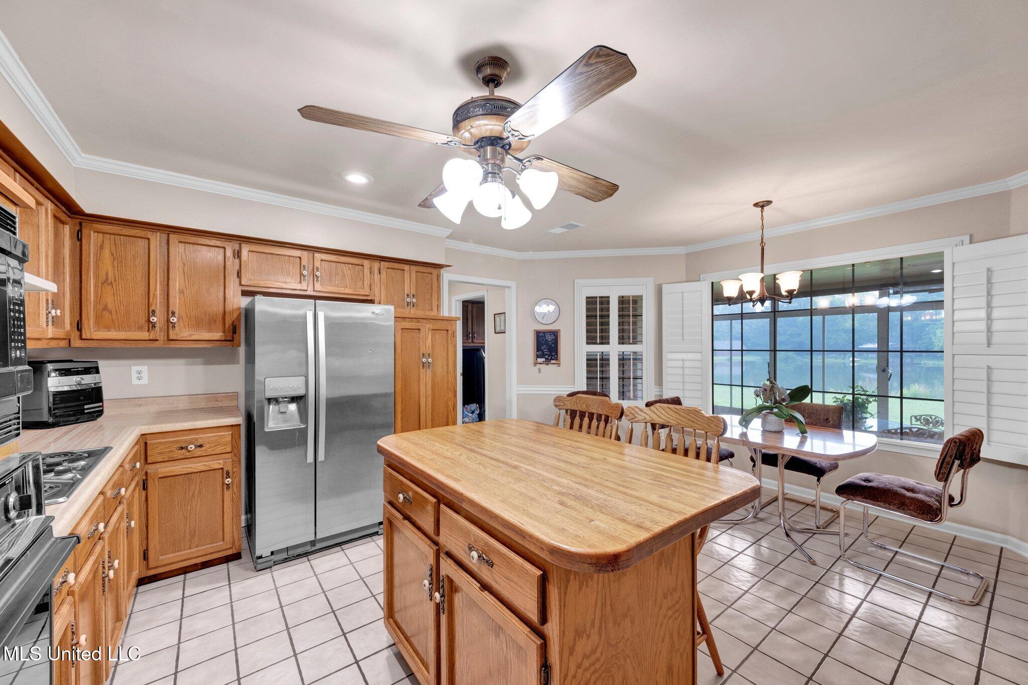 8140 Hunters Hill Cove, Olive Branch, Mississippi image 17