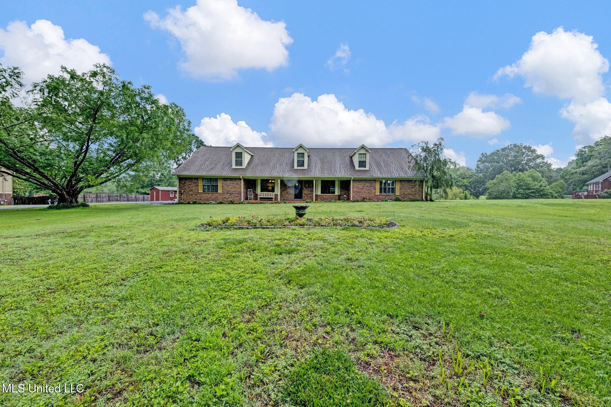 8140 Hunters Hill Cove, Olive Branch, Mississippi image 3