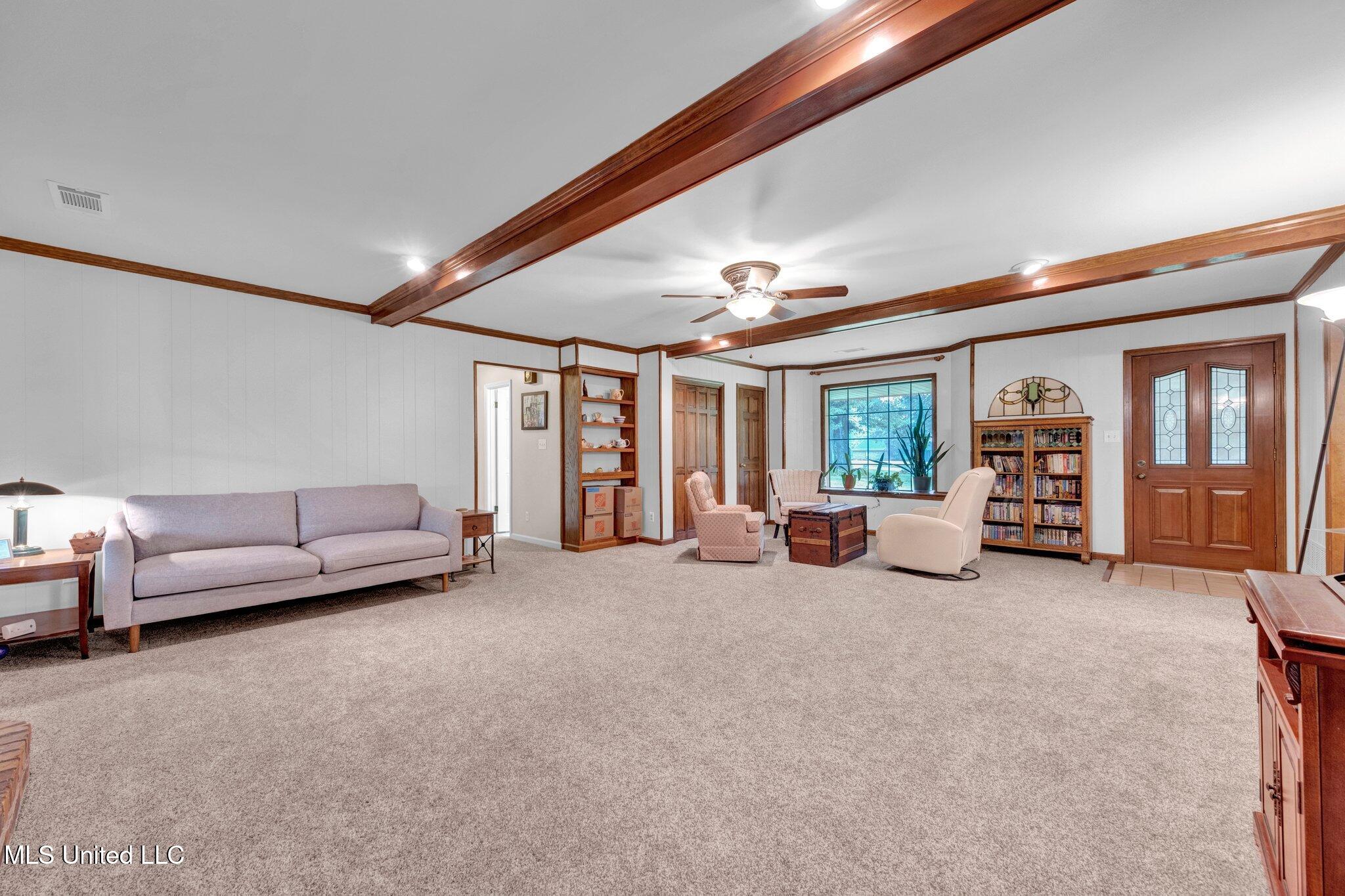 8140 Hunters Hill Cove, Olive Branch, Mississippi image 13