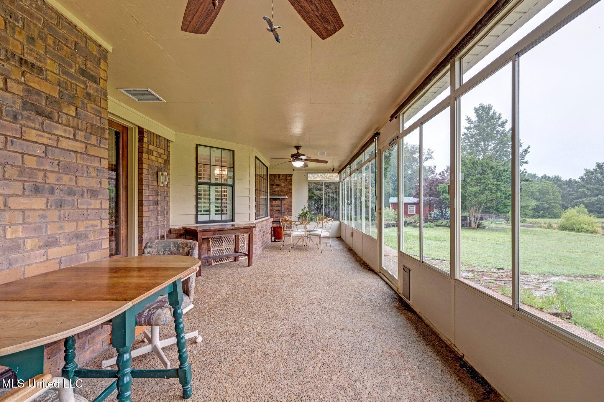 8140 Hunters Hill Cove, Olive Branch, Mississippi image 36