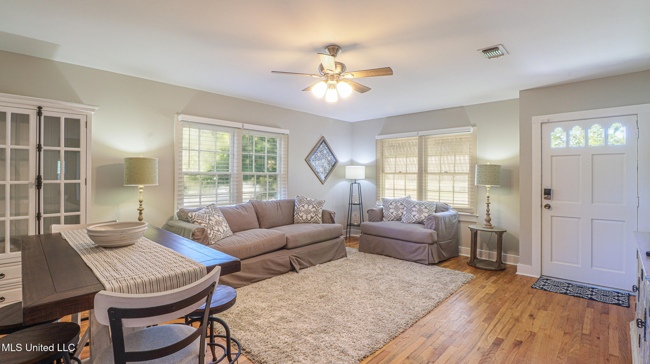 Biloxi, Mississippi 39530, United States, 3 Bedrooms Bedrooms, ,2 BathroomsBathrooms,Residential,Active,239970