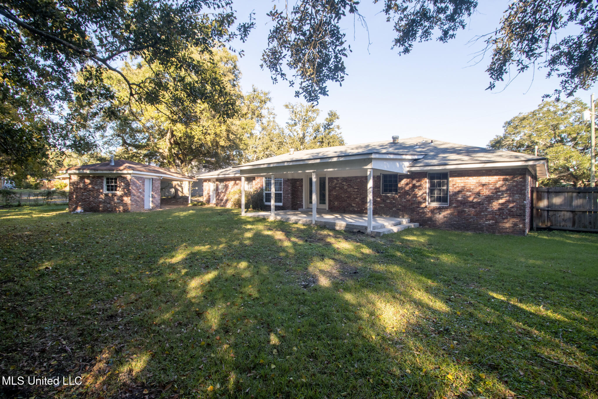 337 Oakridge Circle, Biloxi, Mississippi image 30