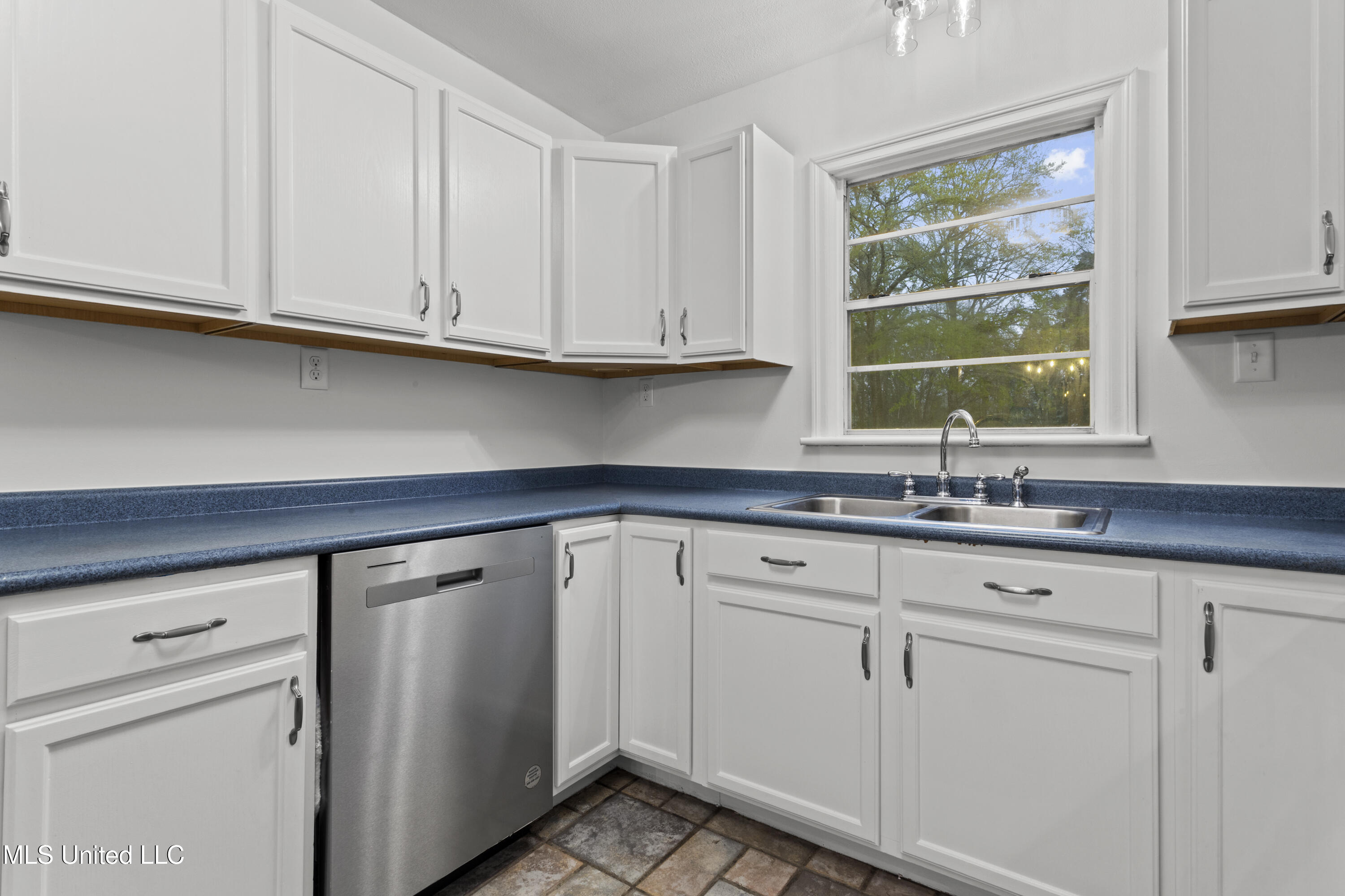 47 53rd Street, Gulfport, Mississippi image 11