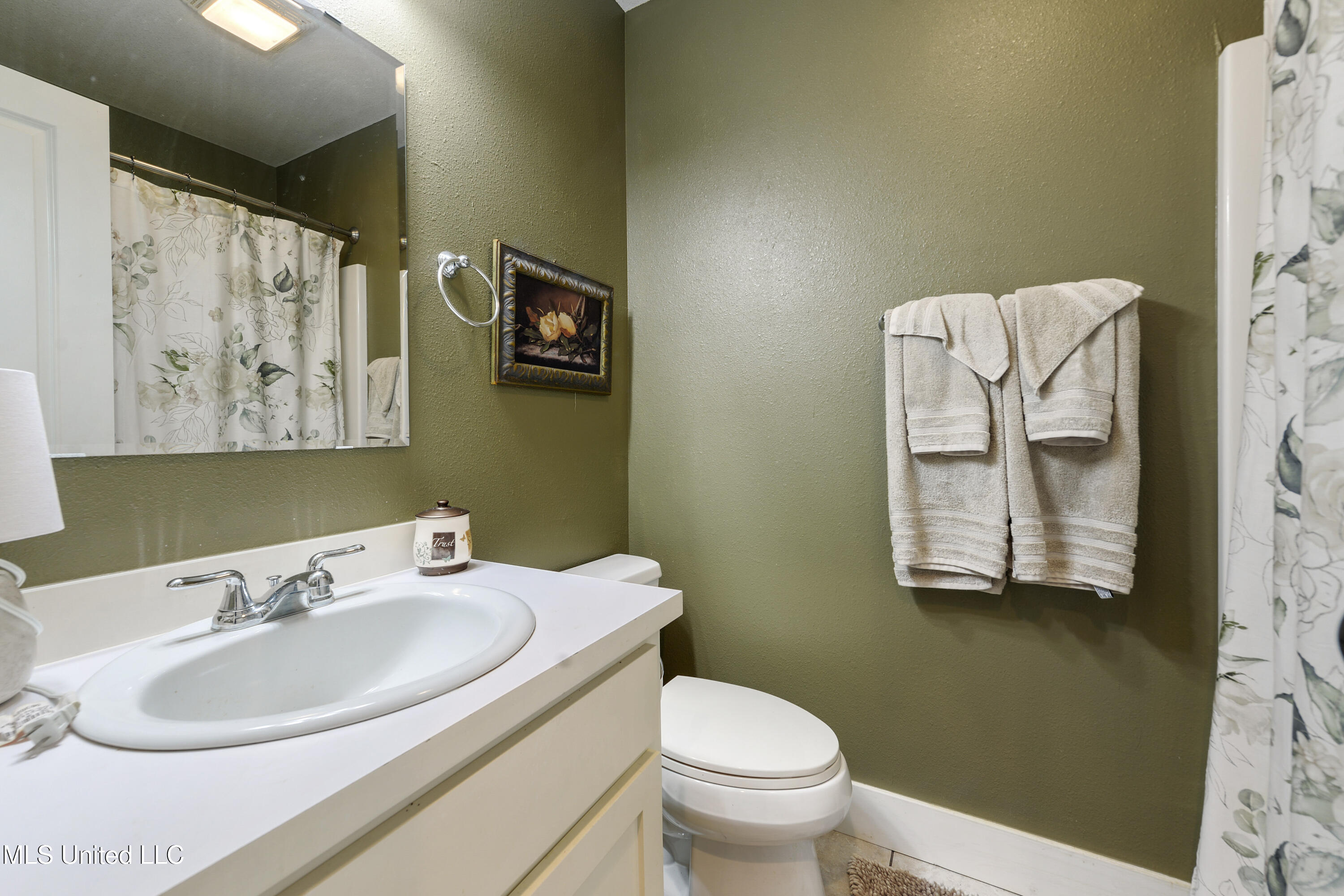 3100 Eagle Point Road, Ocean Springs, Mississippi image 32