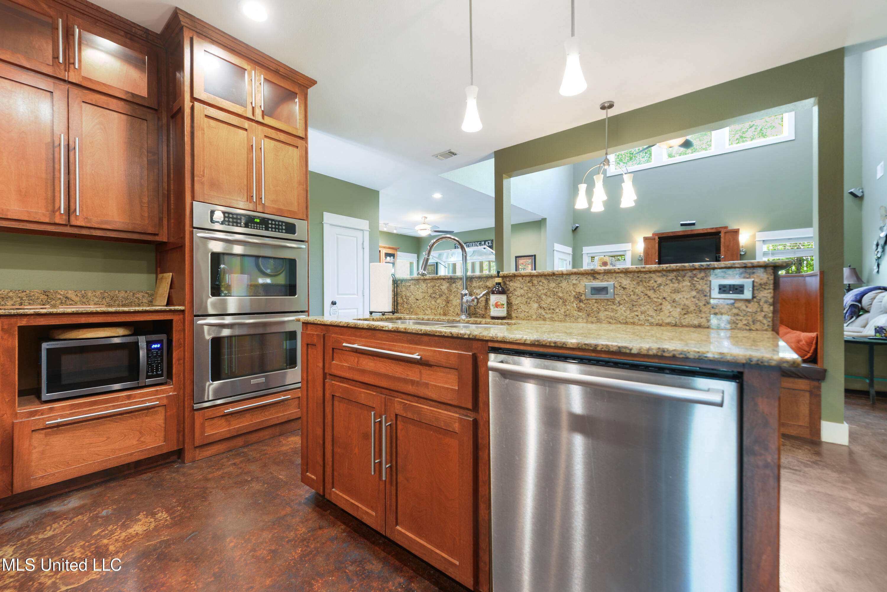 3100 Eagle Point Road, Ocean Springs, Mississippi image 14
