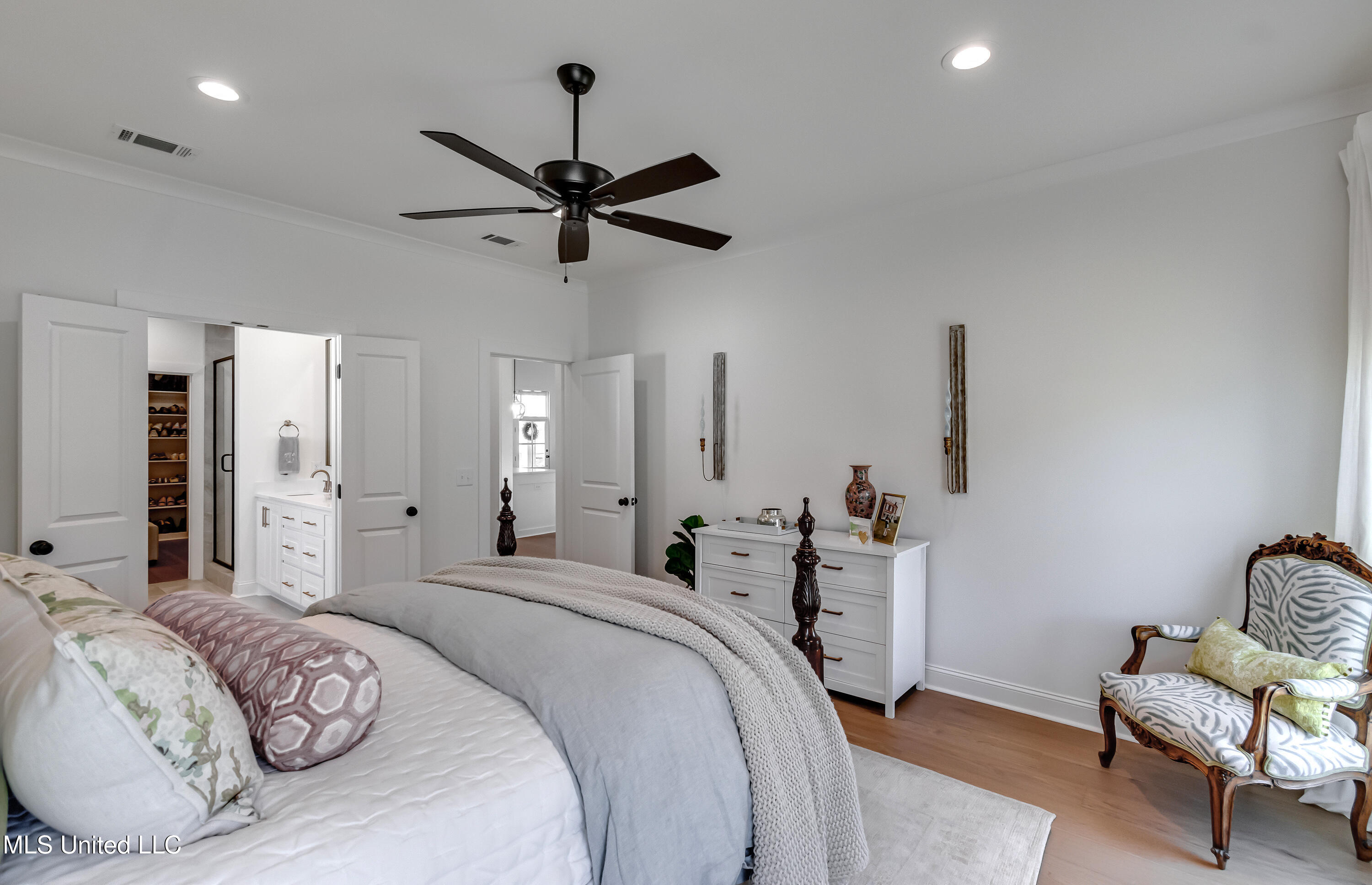 Madison, Mississippi 39110, United States, 3 Bedrooms Bedrooms, ,2 BathroomsBathrooms,Residential,Active,221408