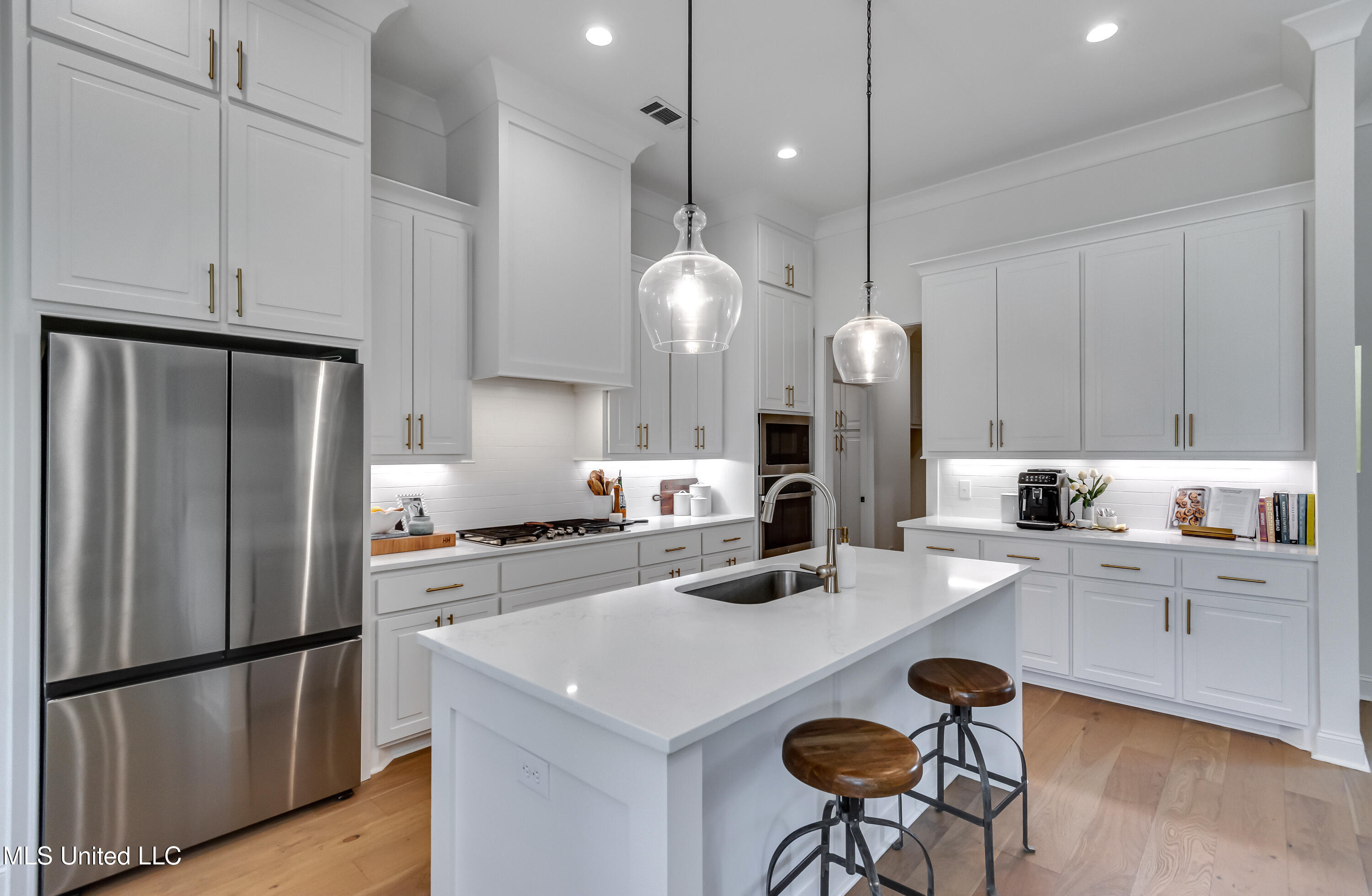 Madison, Mississippi 39110, United States, 3 Bedrooms Bedrooms, ,2 BathroomsBathrooms,Residential,Active,221408