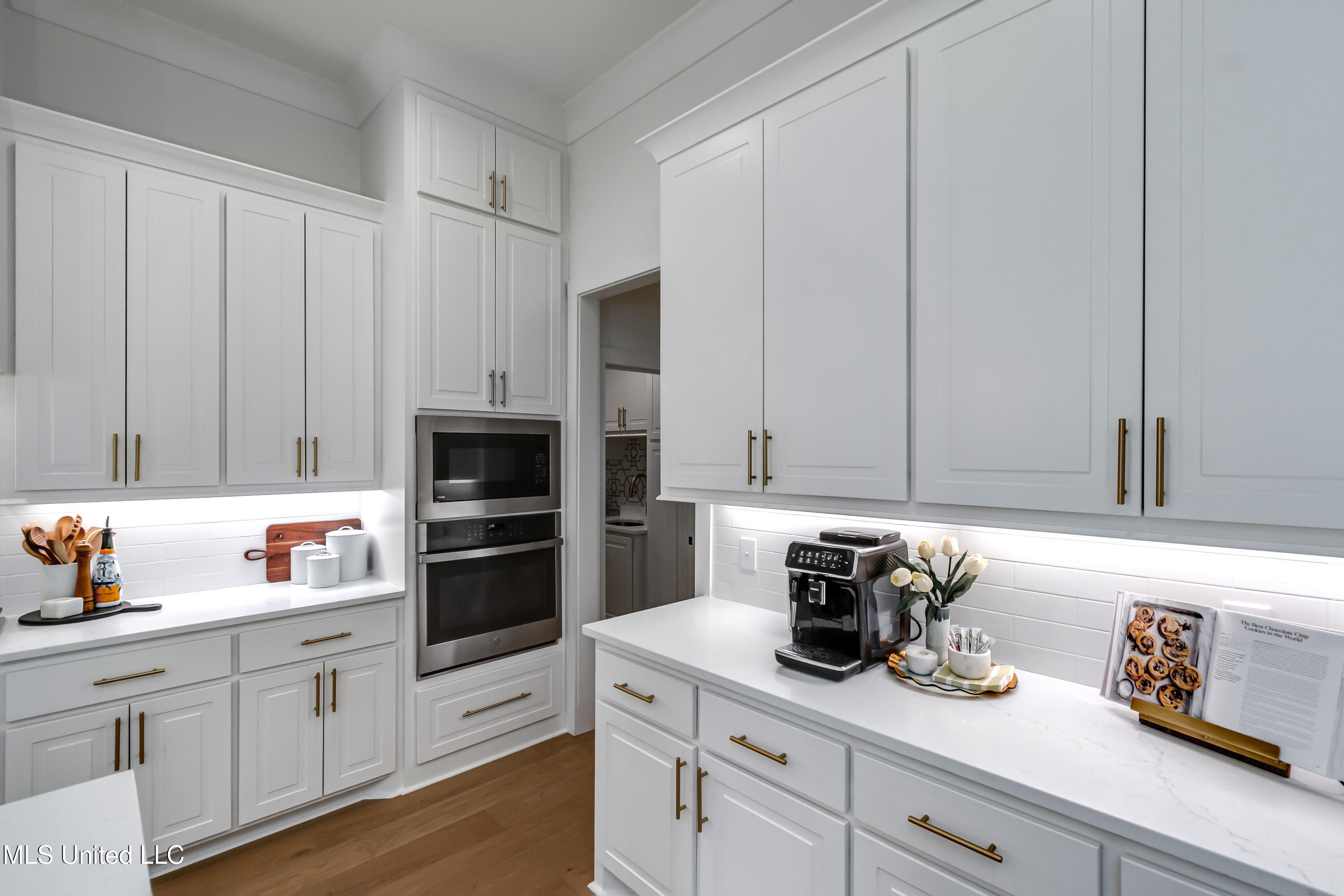 Madison, Mississippi 39110, United States, 3 Bedrooms Bedrooms, ,2 BathroomsBathrooms,Residential,Active,221408