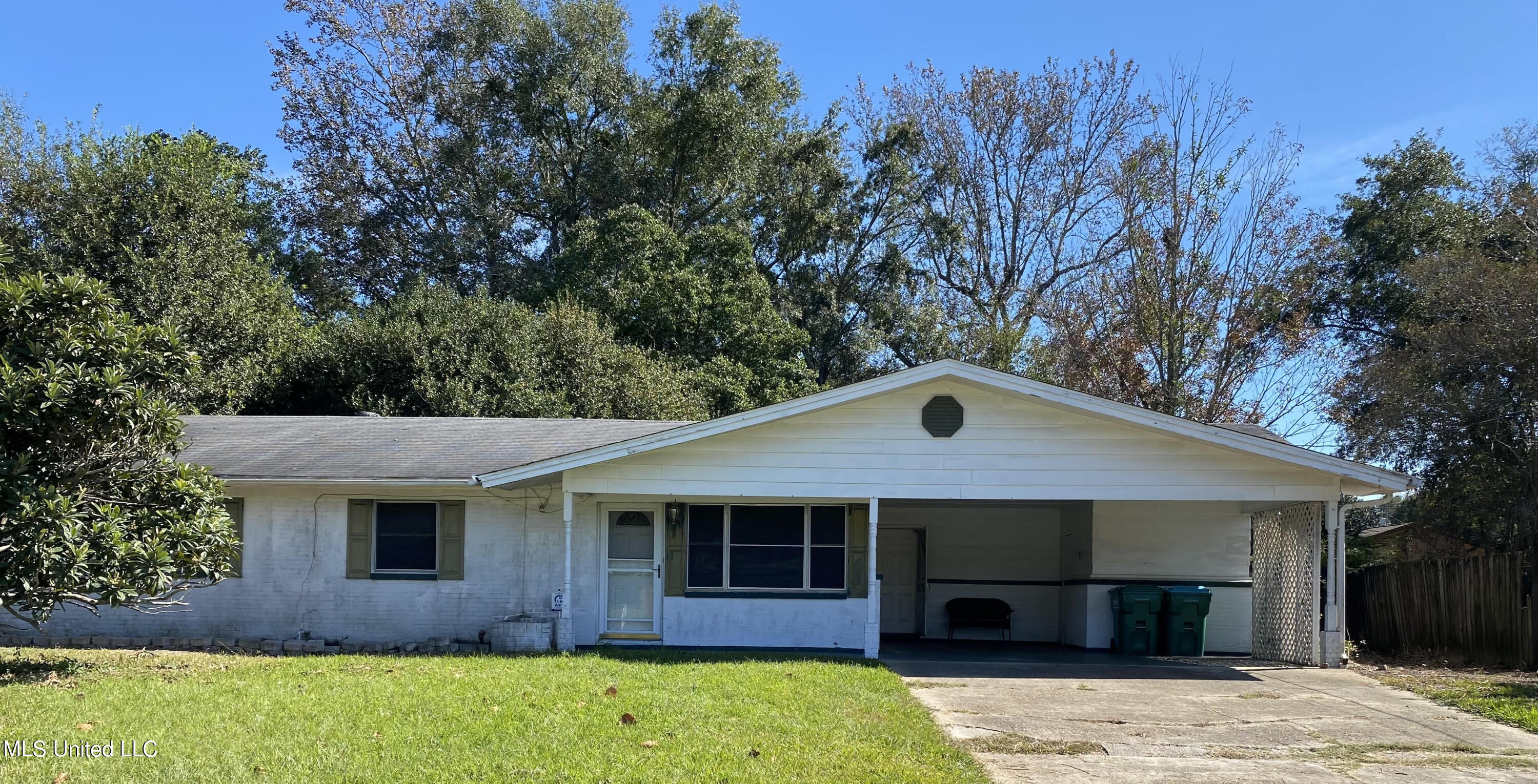 204 N Wilson Boulevard, Gulfport, Mississippi image 1