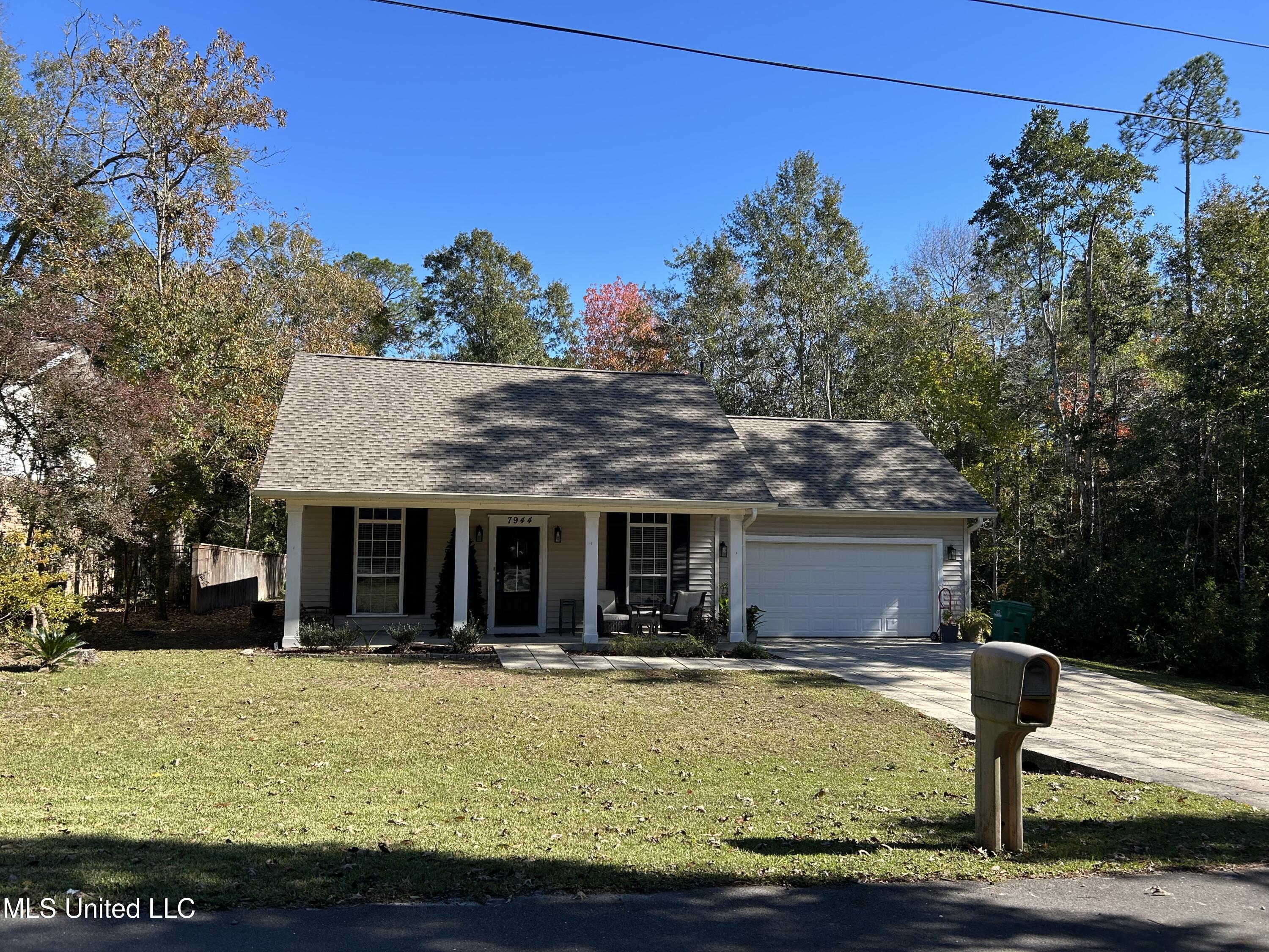 7944 Hapuna Place, Diamondhead, Mississippi image 35