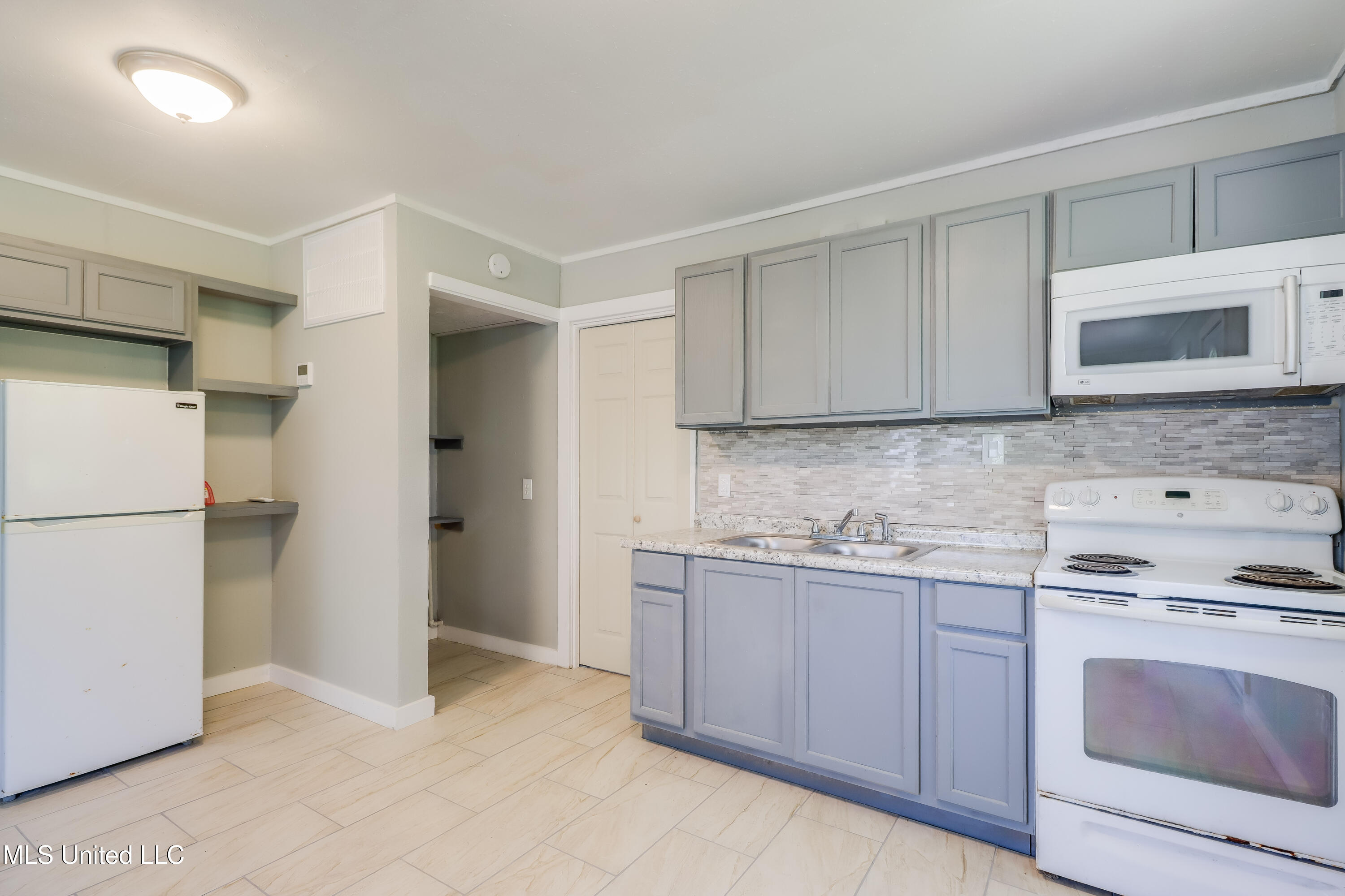 13106 Hudson Krohn Road, Biloxi, Mississippi image 44