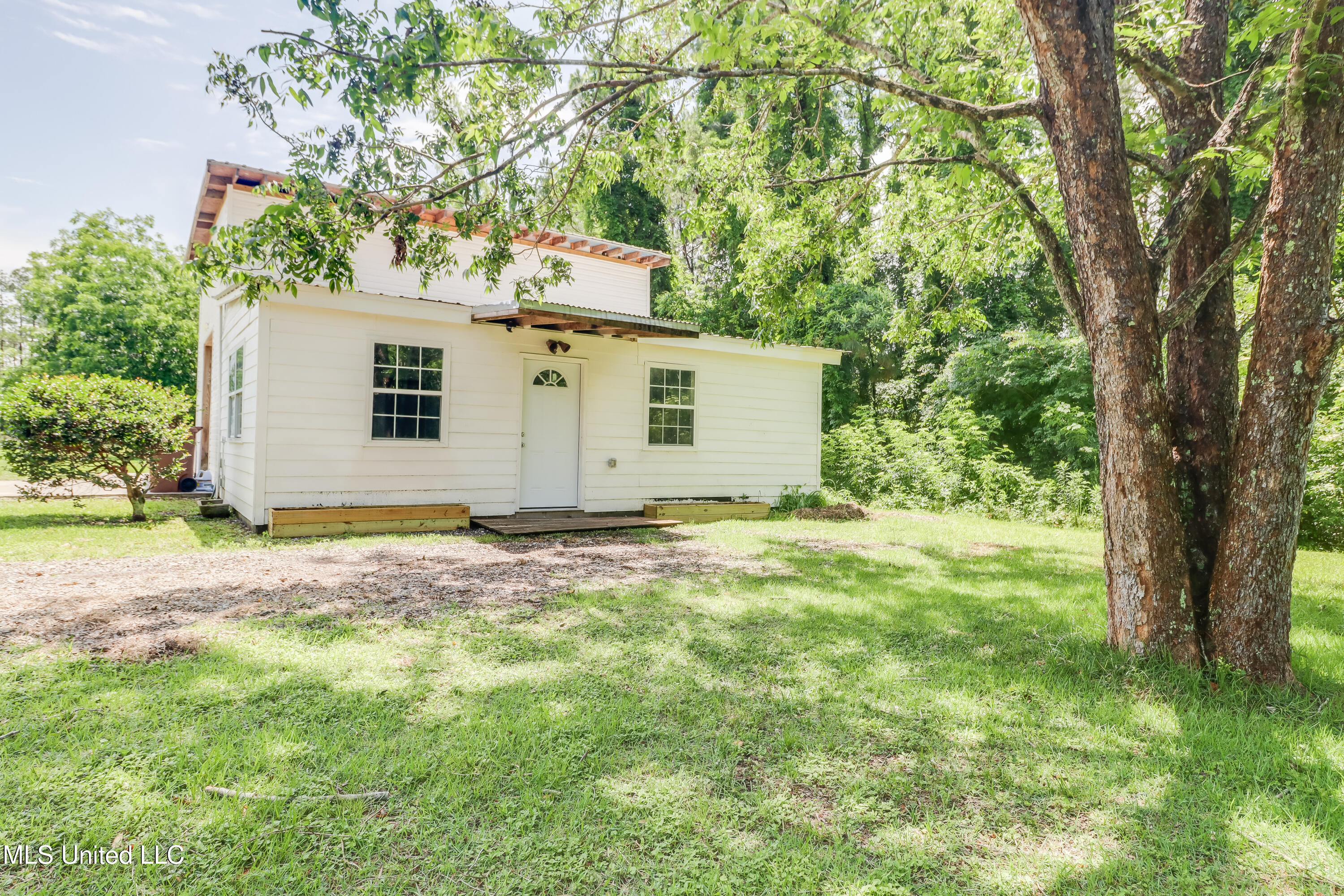 13106 Hudson Krohn Road, Biloxi, Mississippi image 8
