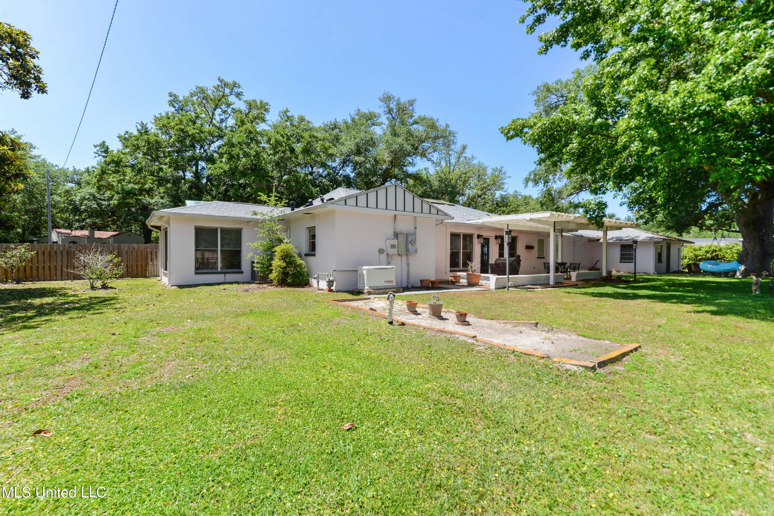 114 Camellia Drive, Pass Christian, Mississippi image 42