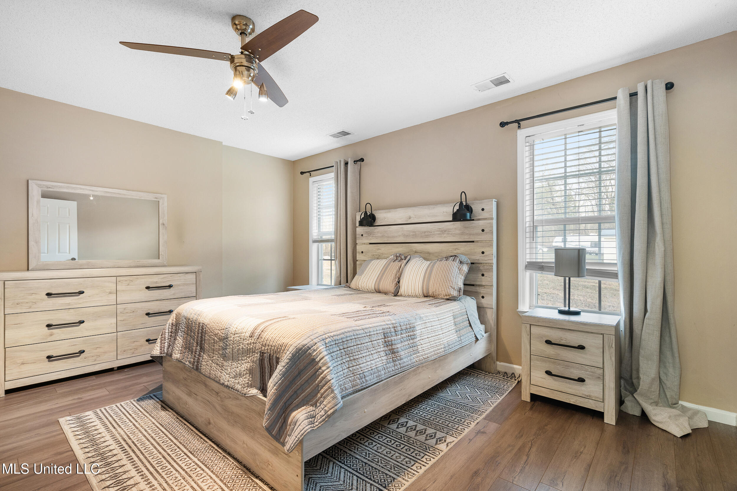 703 Black Hawk Drive, Hernando, Mississippi image 16