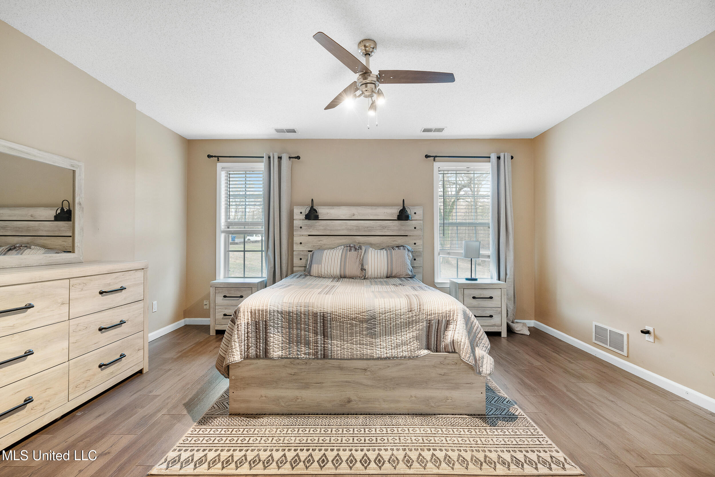 703 Black Hawk Drive, Hernando, Mississippi image 15